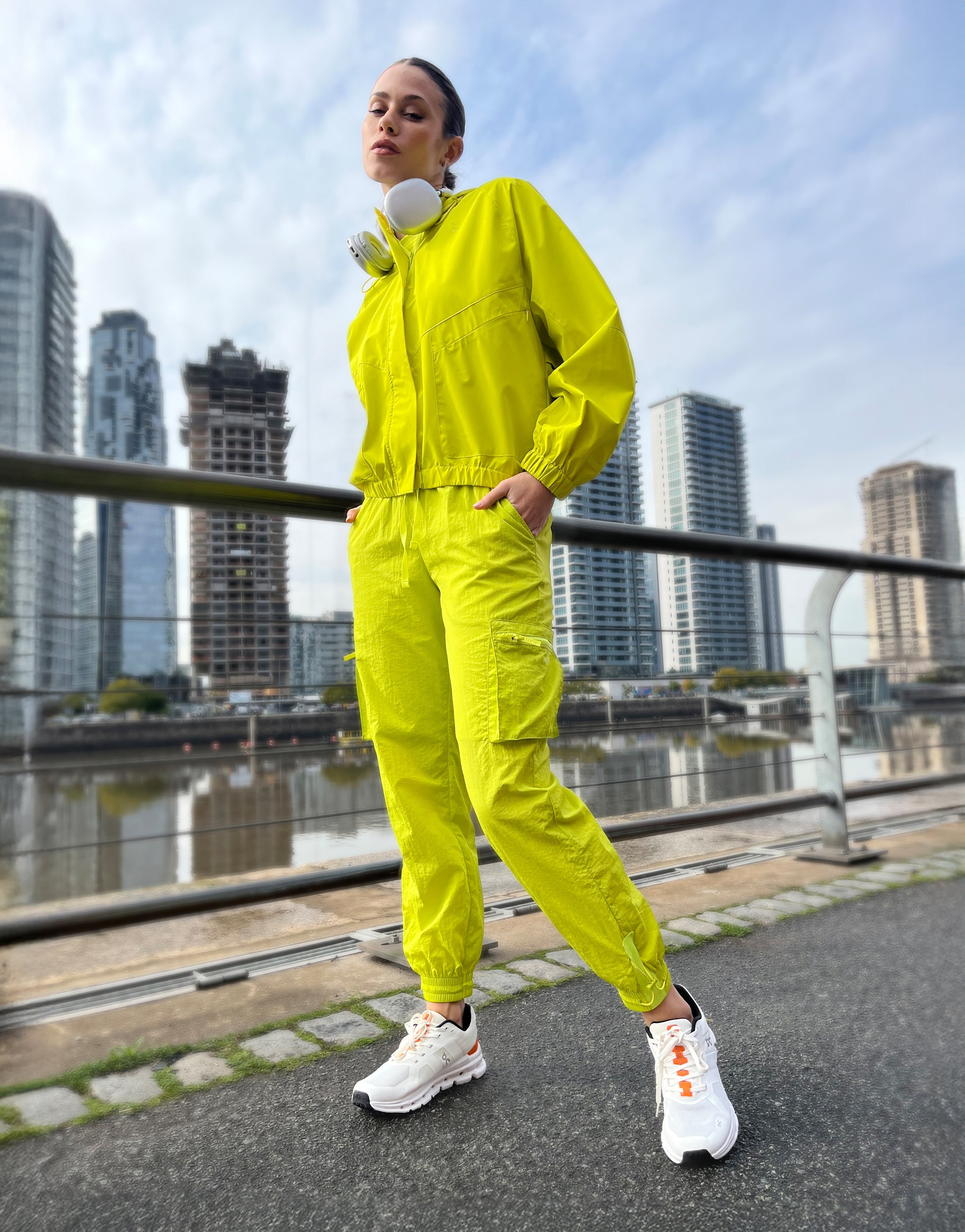 STORM NEON JACKET