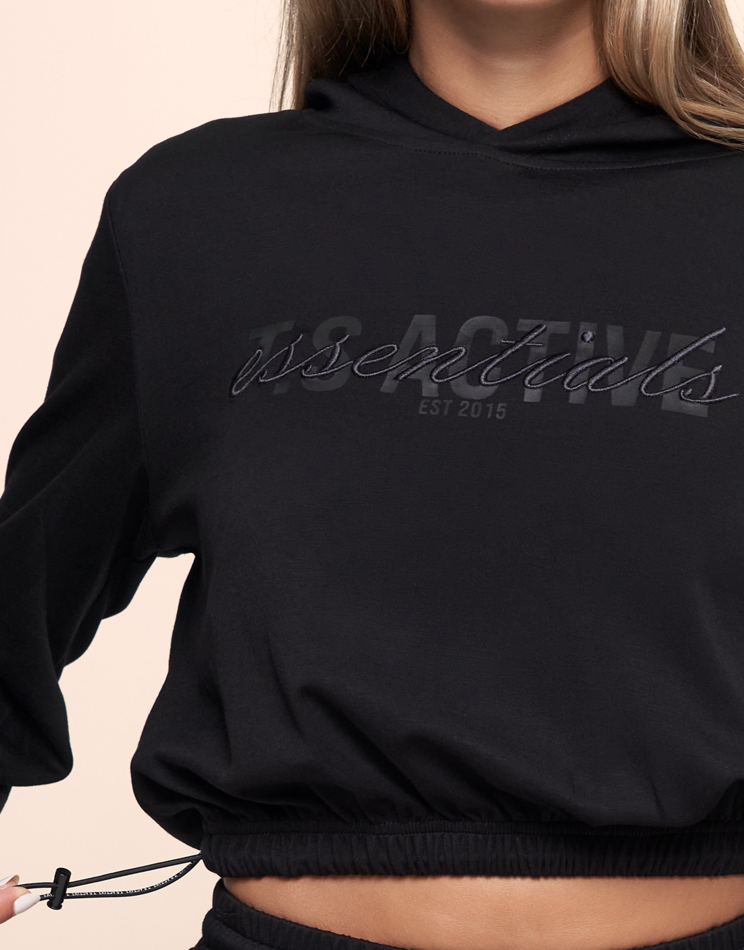 ALPHINE BLACK HOODIE