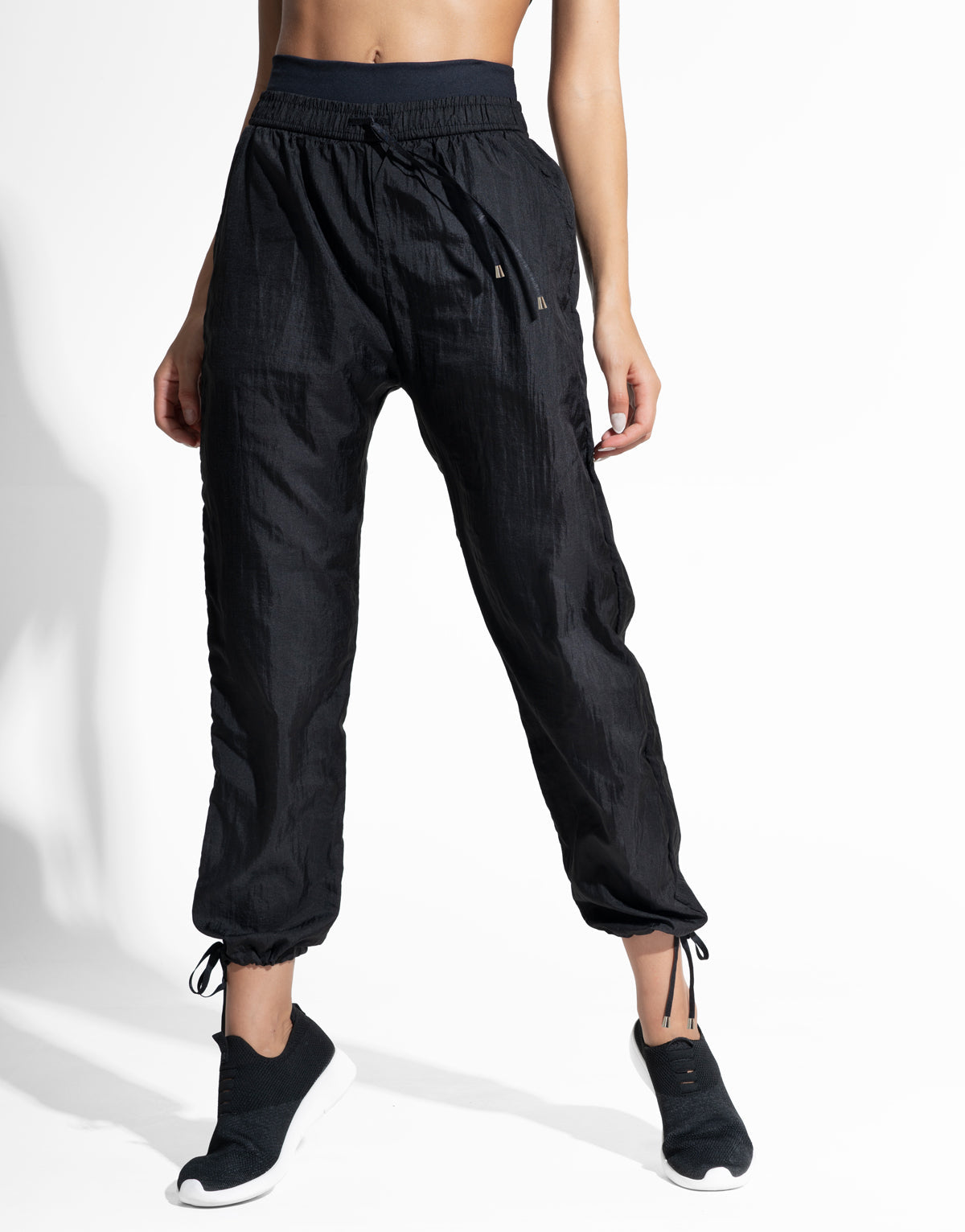 BLACK CITY JOGGER