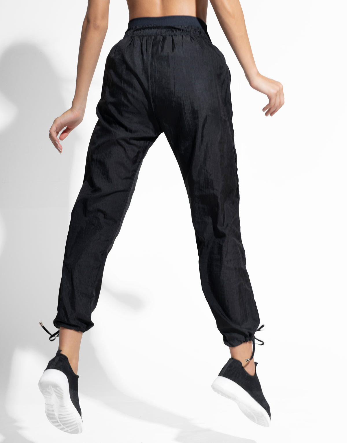 BLACK CITY JOGGER