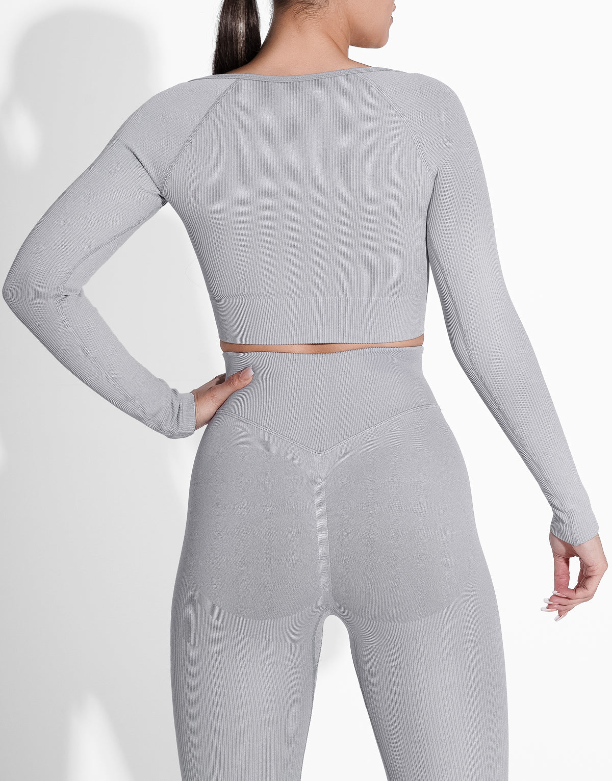 KNIT GREY SEAMLESS TOP