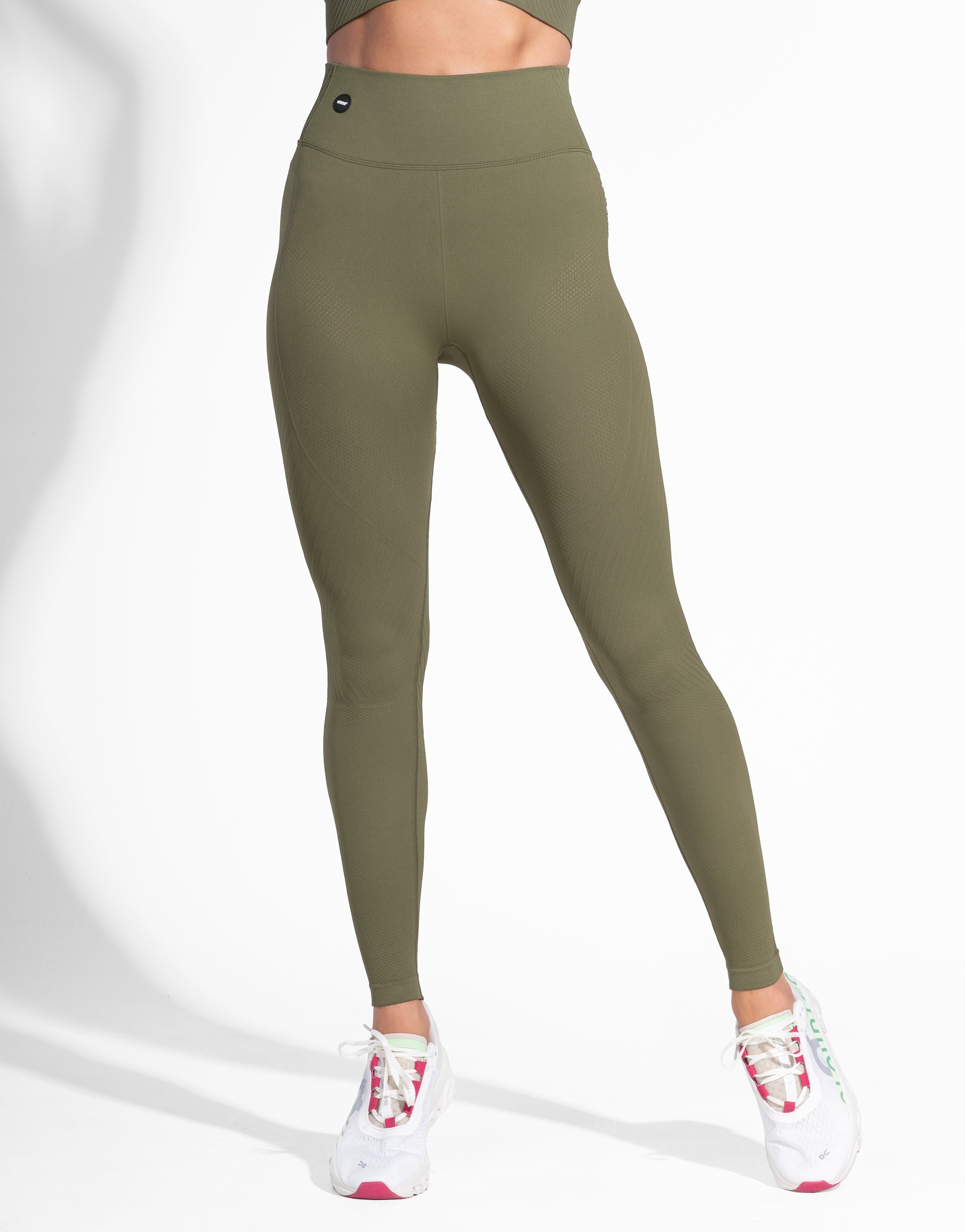 ADAPT MILITAR SEAMLESS