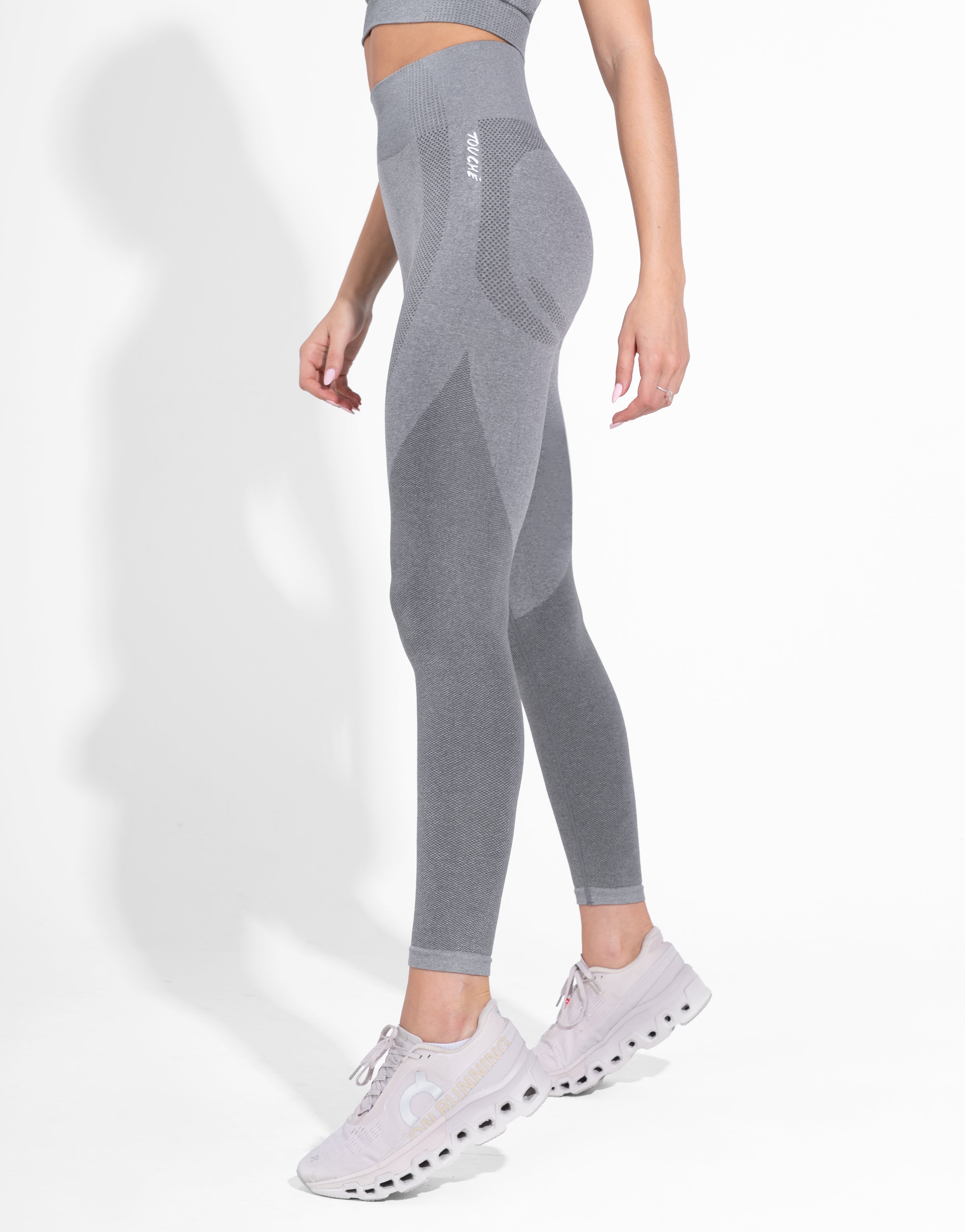 BREATHER DARK GREY SEAMLESS