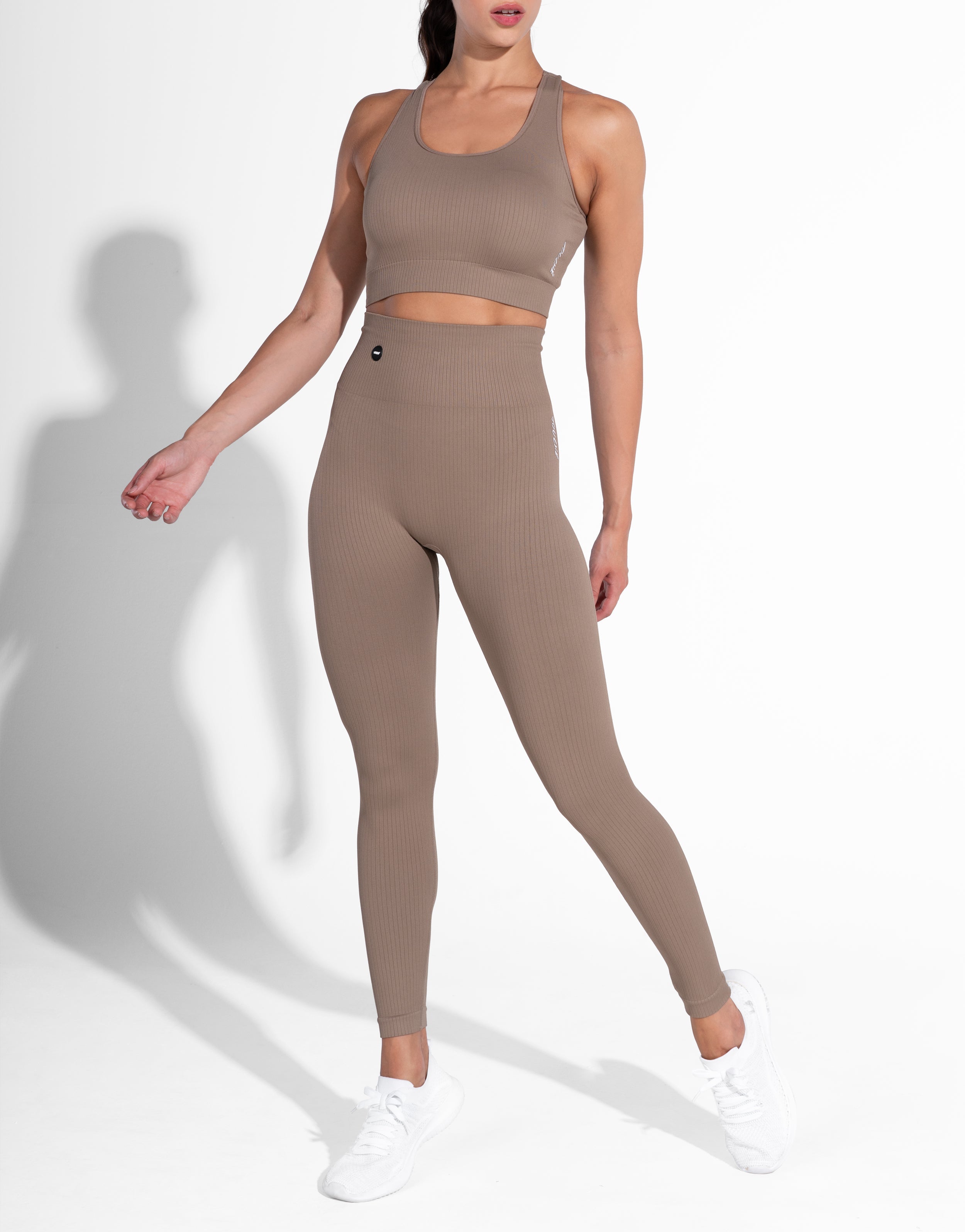 FANCY BROWN SEAMLESS