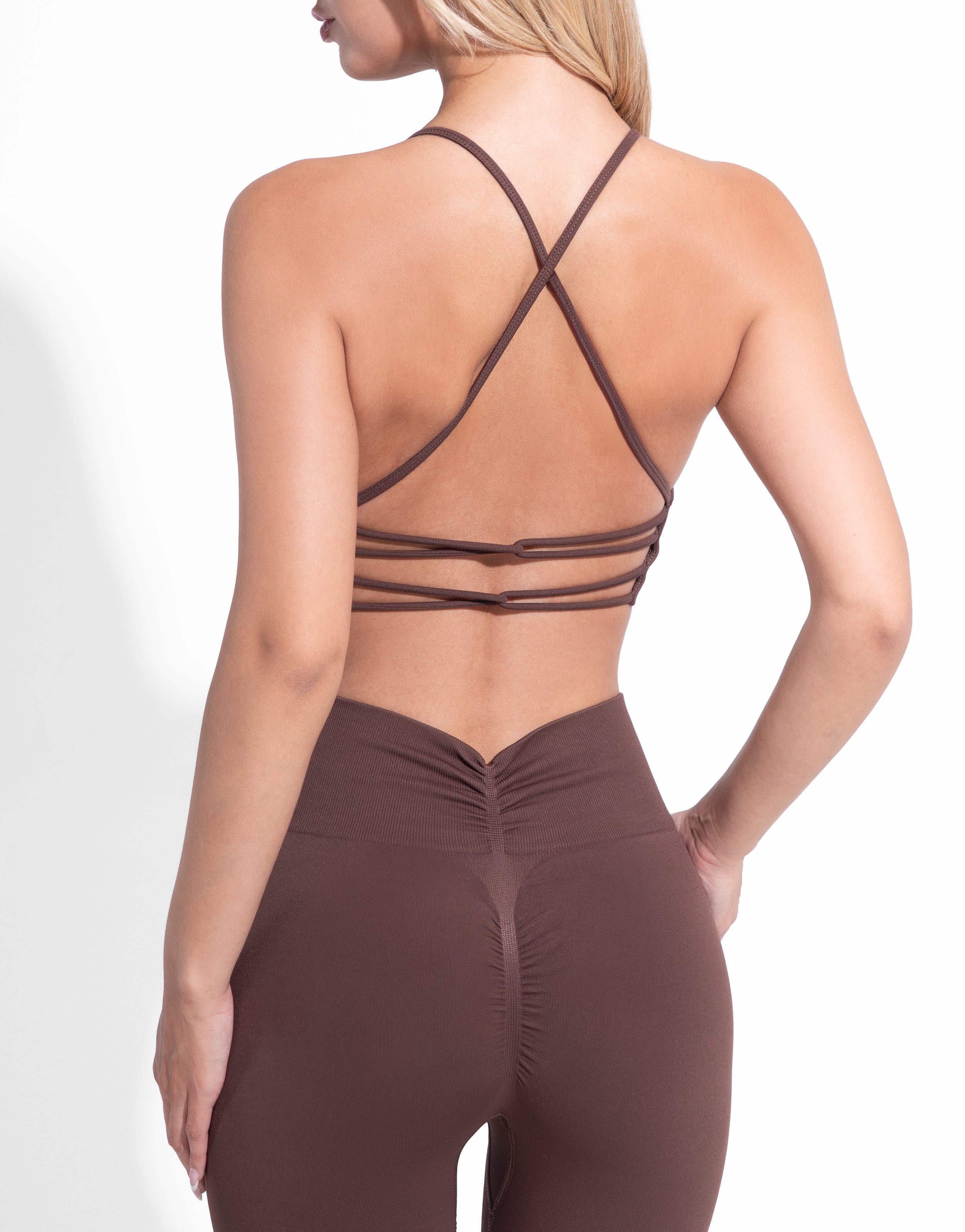 STRAPPY CAMEL TOP SEAMLESS