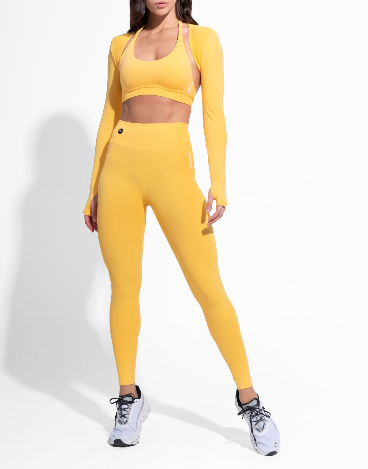 TIGHT YELLOW SEAMLESS