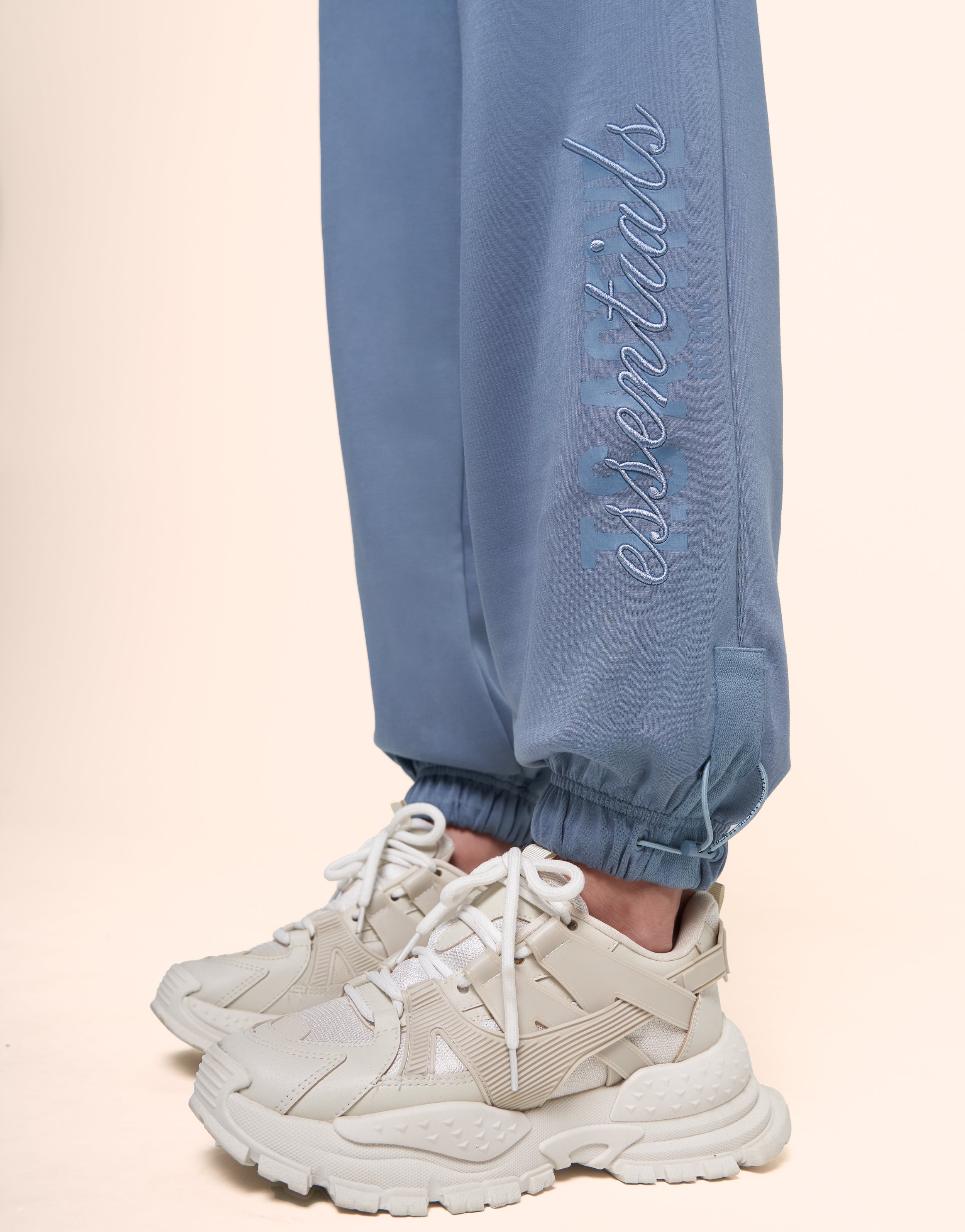 ALPHINE BLUE SPACE JOGGER