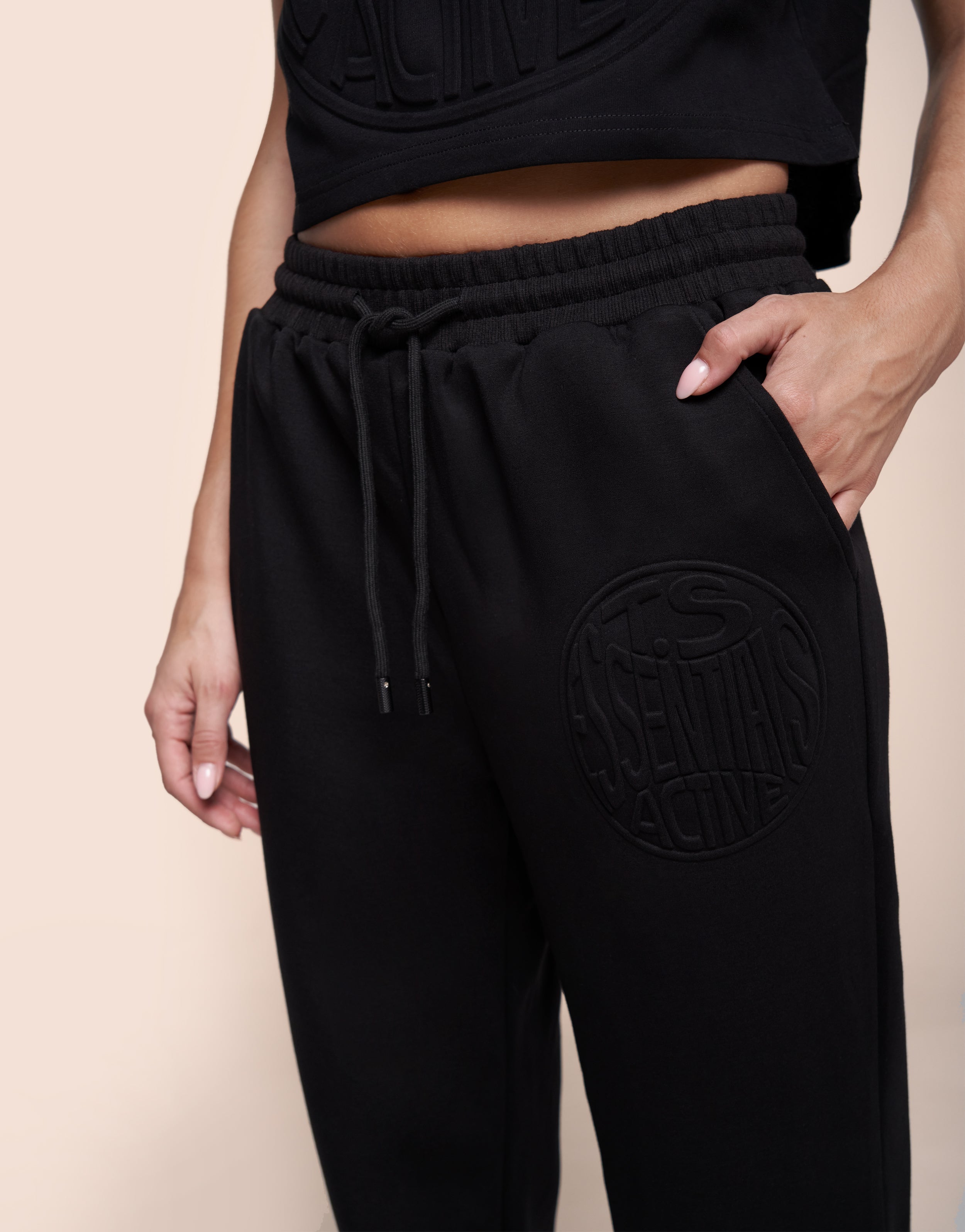 COOPER BLACK JOGGER