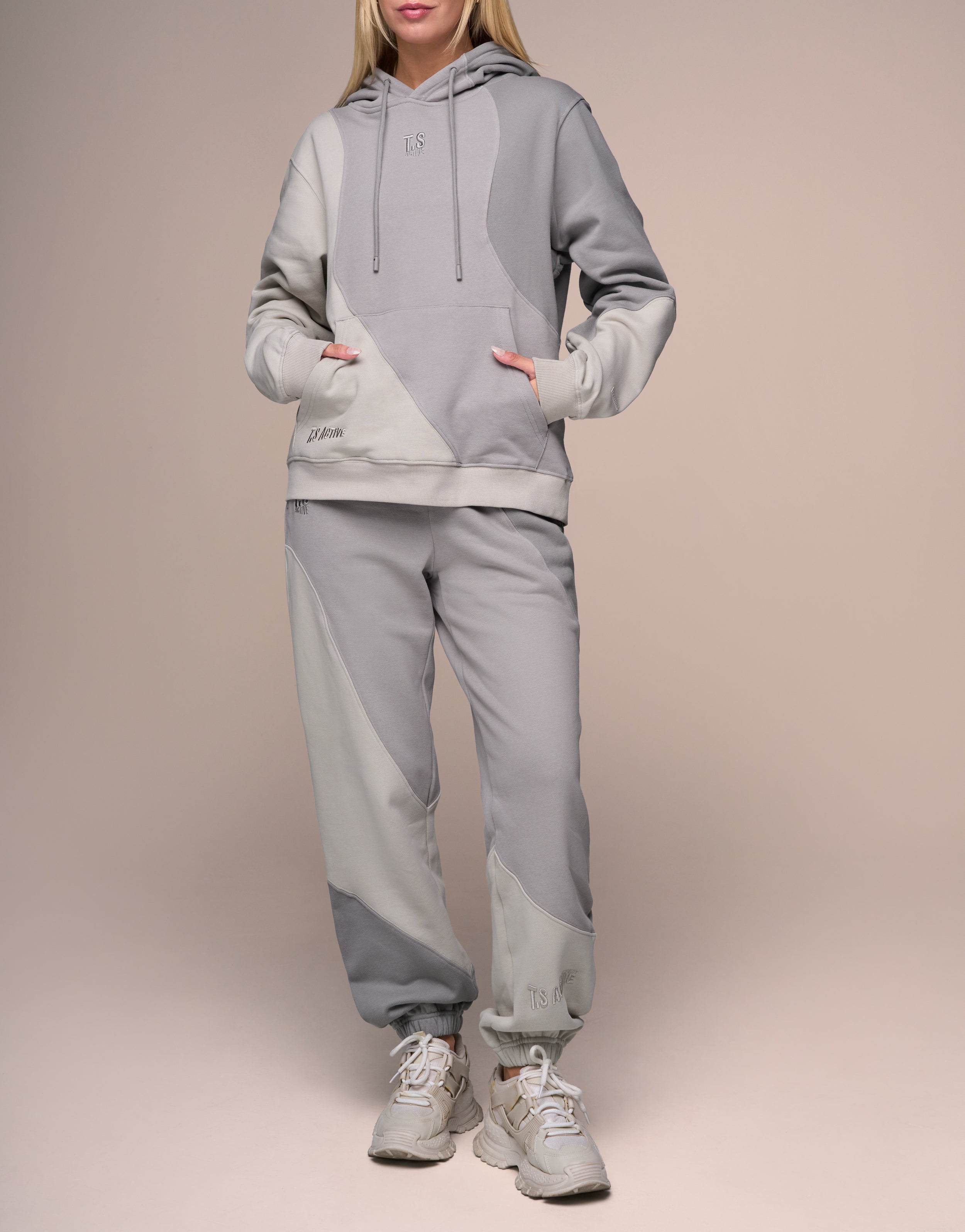 CLOUD GREY HOODIE