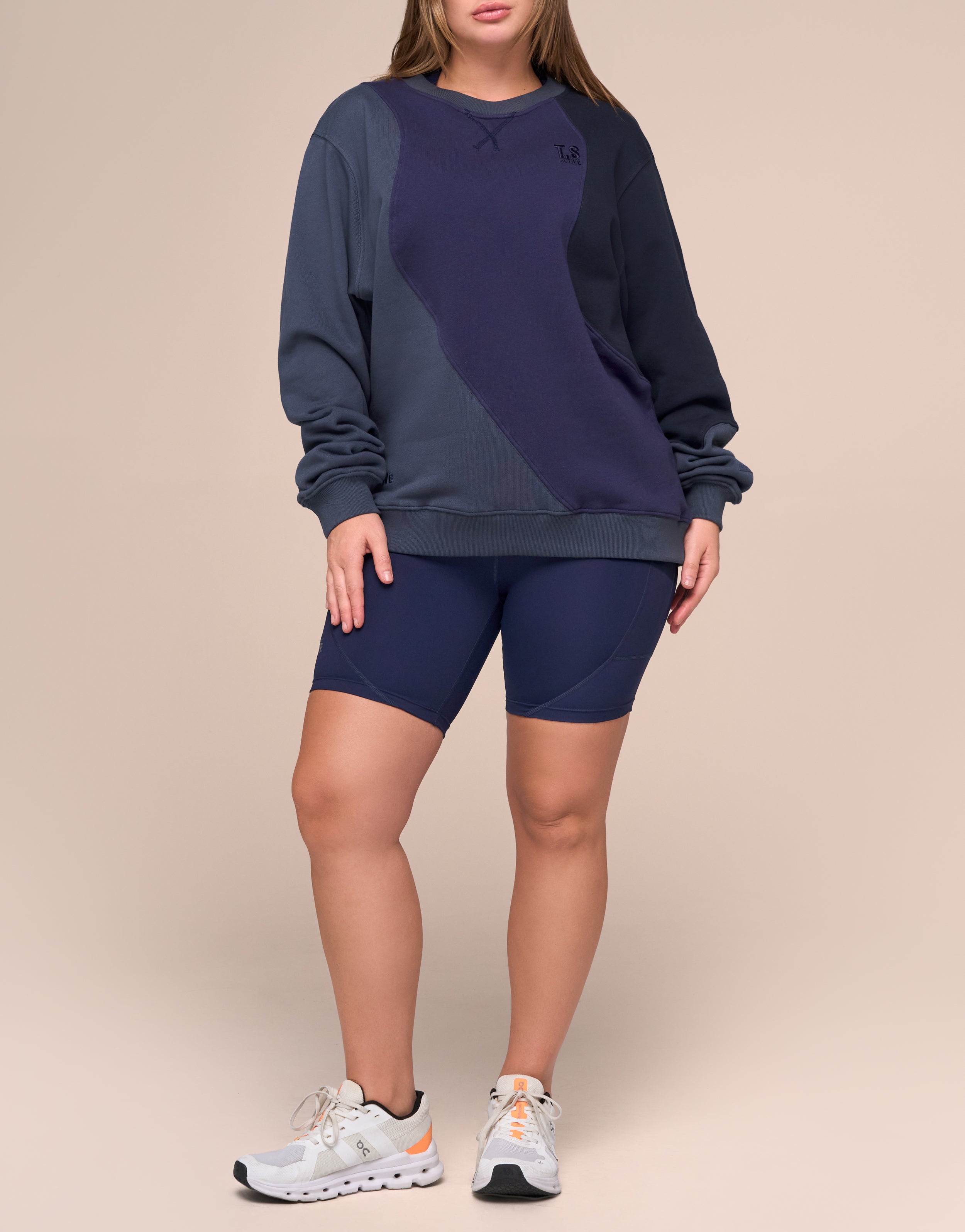 CLOUD NAVY SHORT