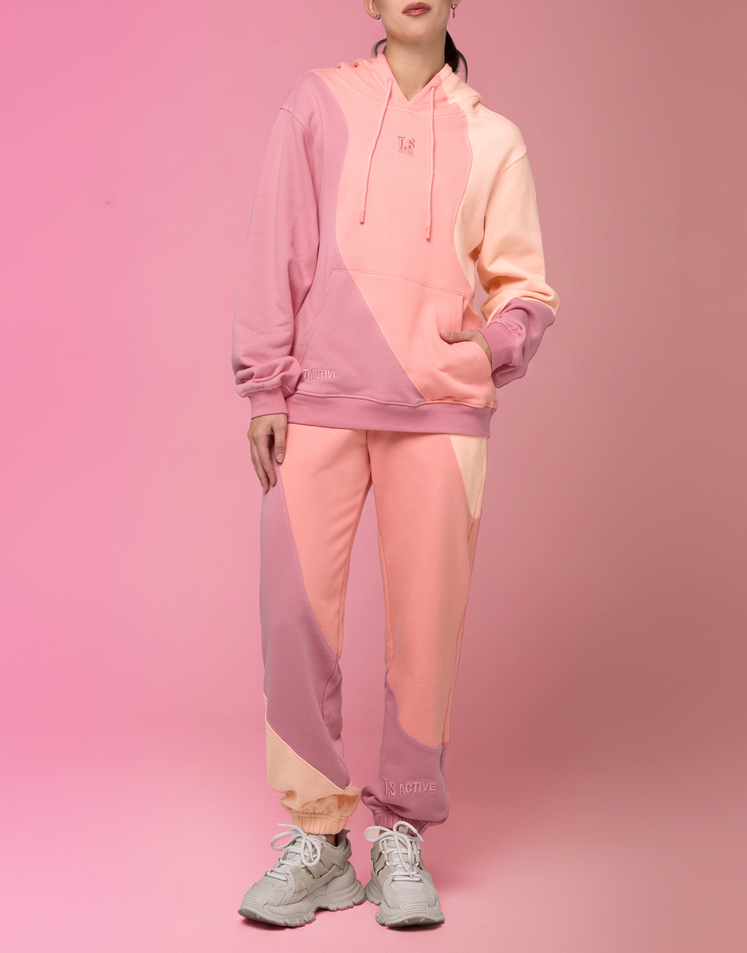 CLOUD ROSE HOODIE