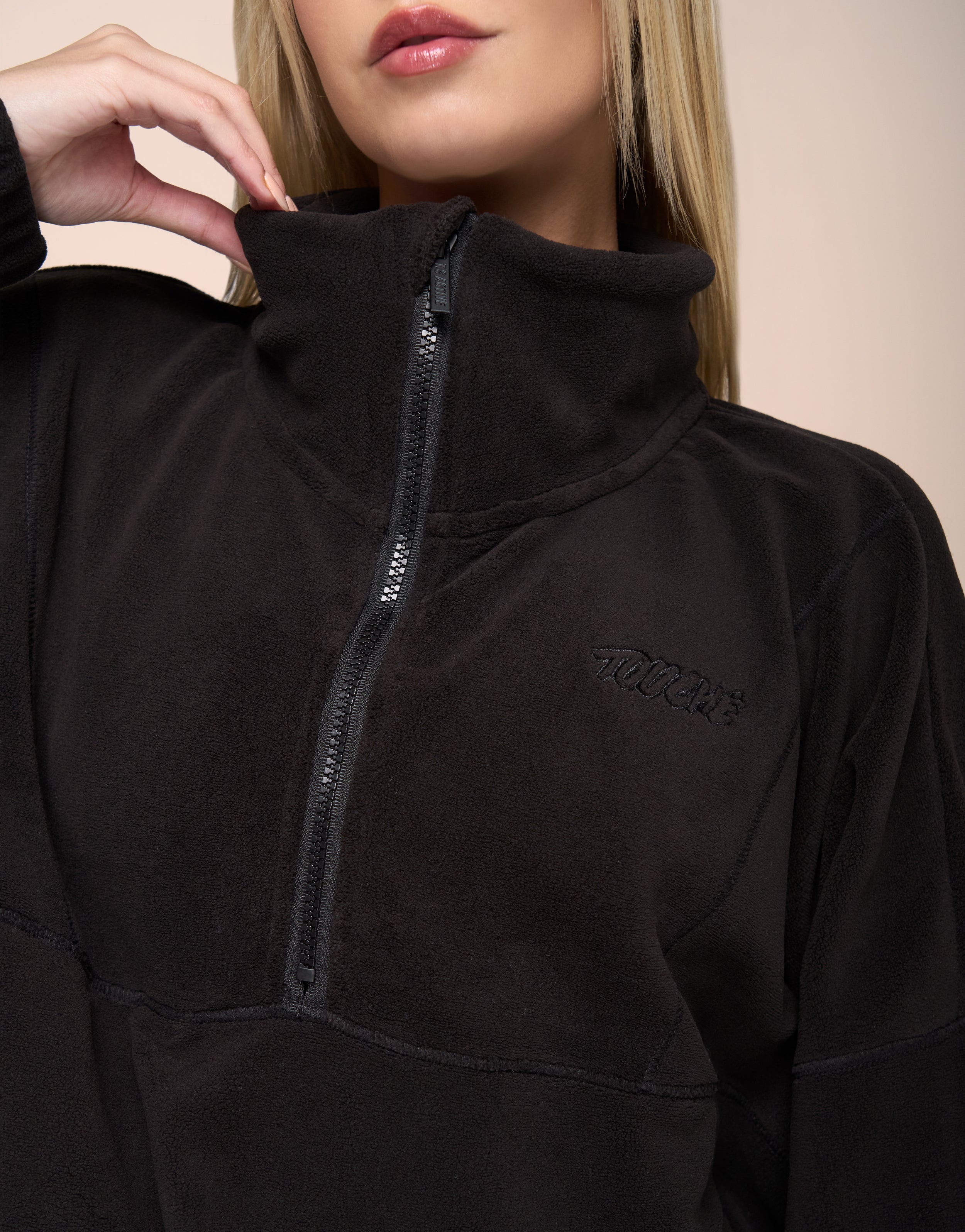 EVEREST BLACK JACKET