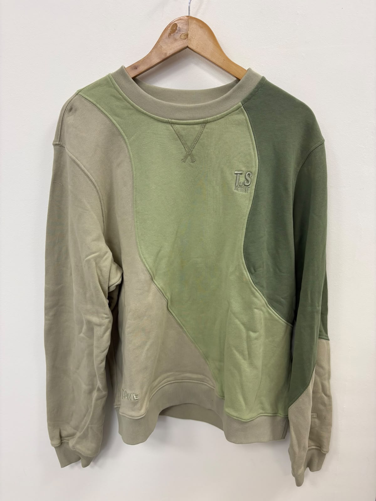 CLOUD ARMY HOODIE (FALLA)