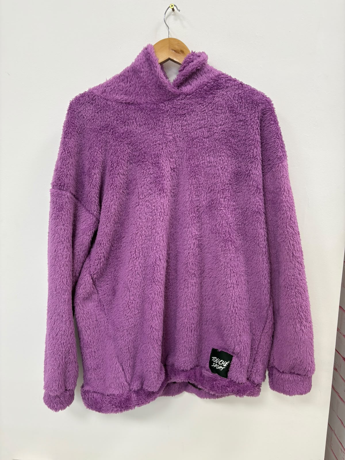 FLUFFY VIOLET HOODIE (FALLA)