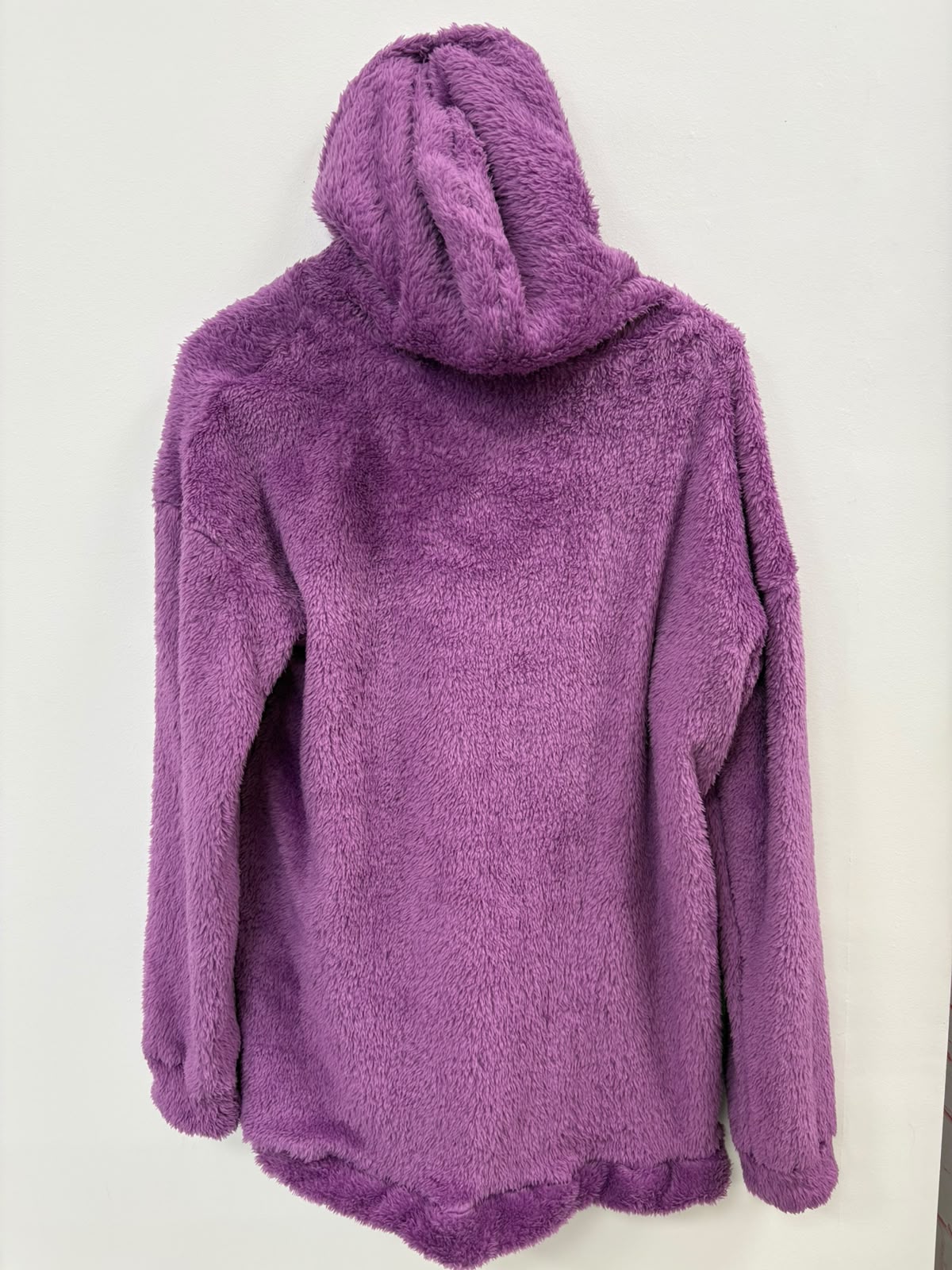 FLUFFY VIOLET HOODIE (FALLA)
