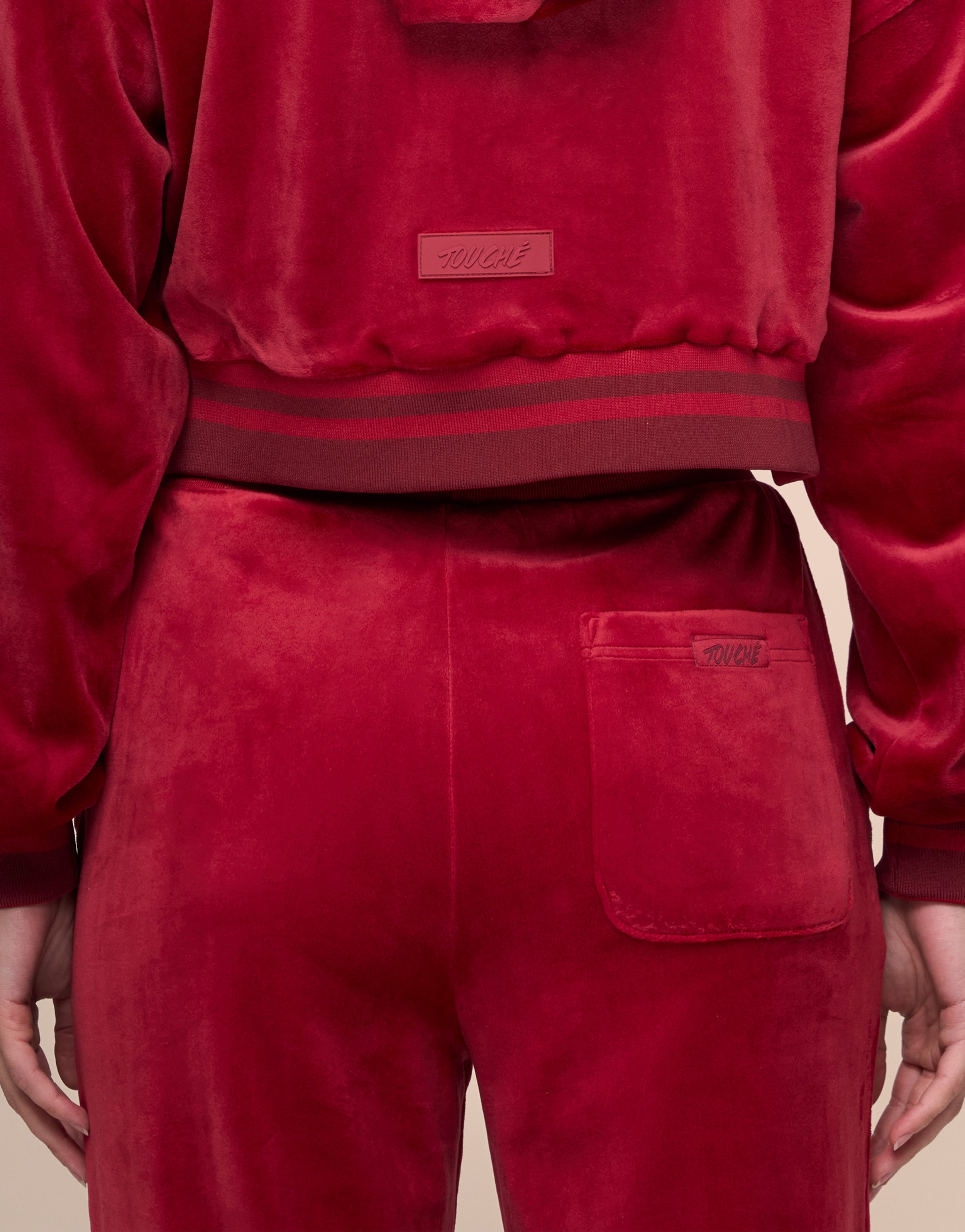 LEGEND RED JOGGER