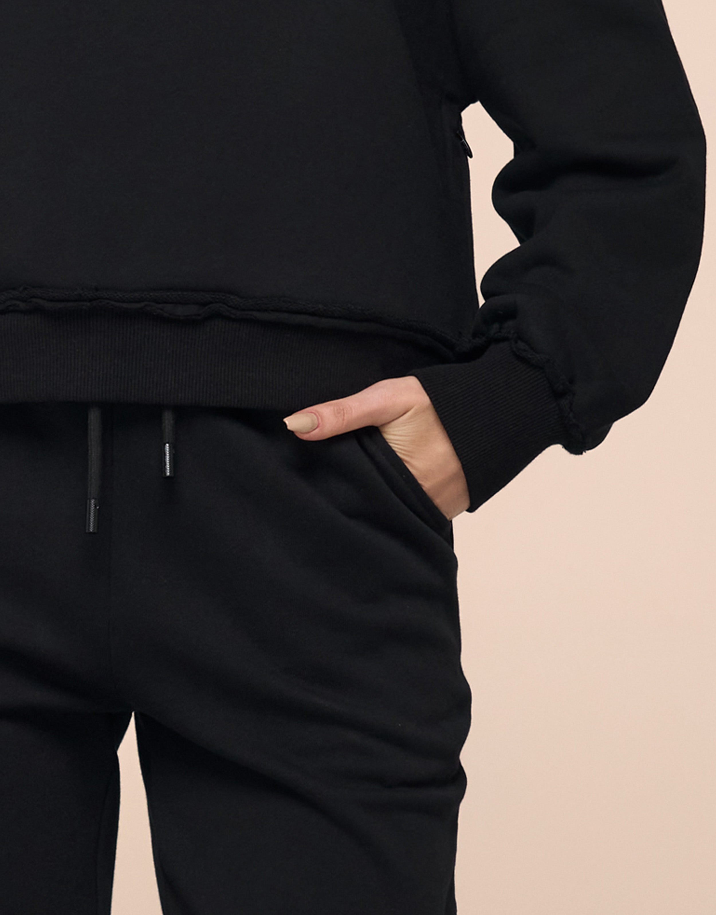 COLUMBIA BLACK JOGGER