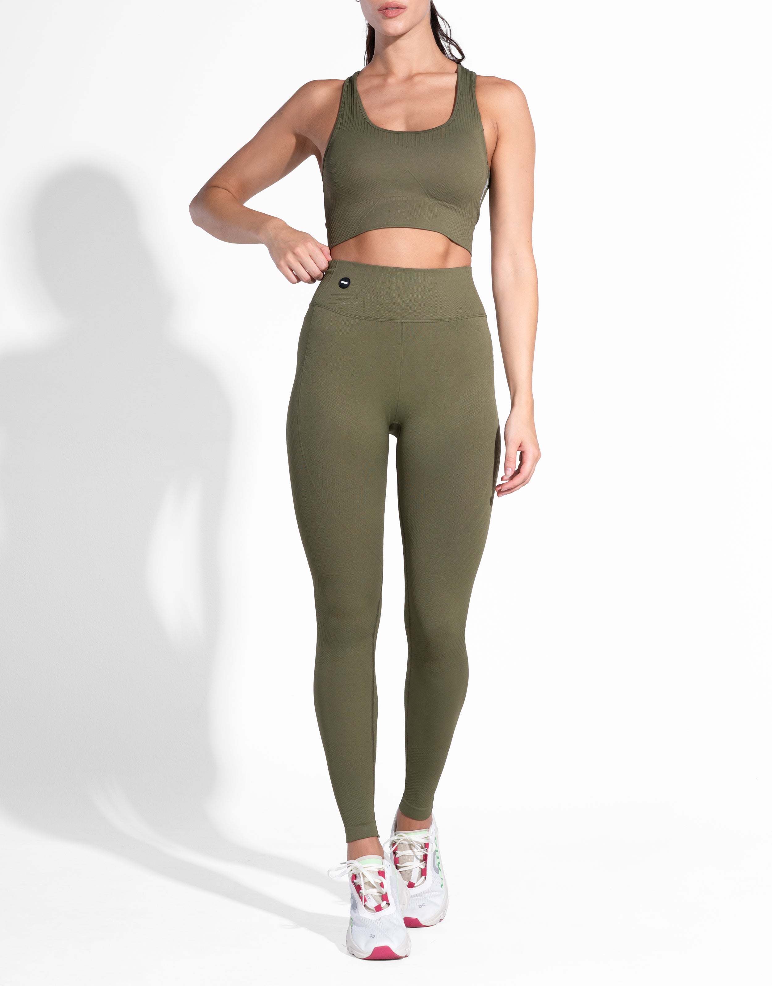 ADAPT MILITAR SEAMLESS