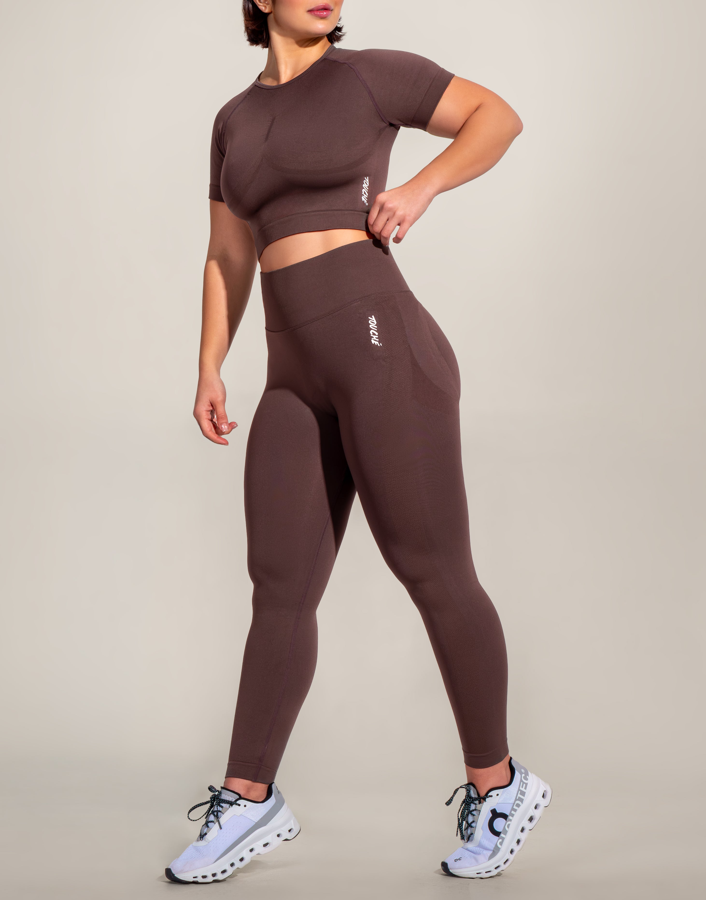 ENDURE MOCHA TOP SEAMLESS