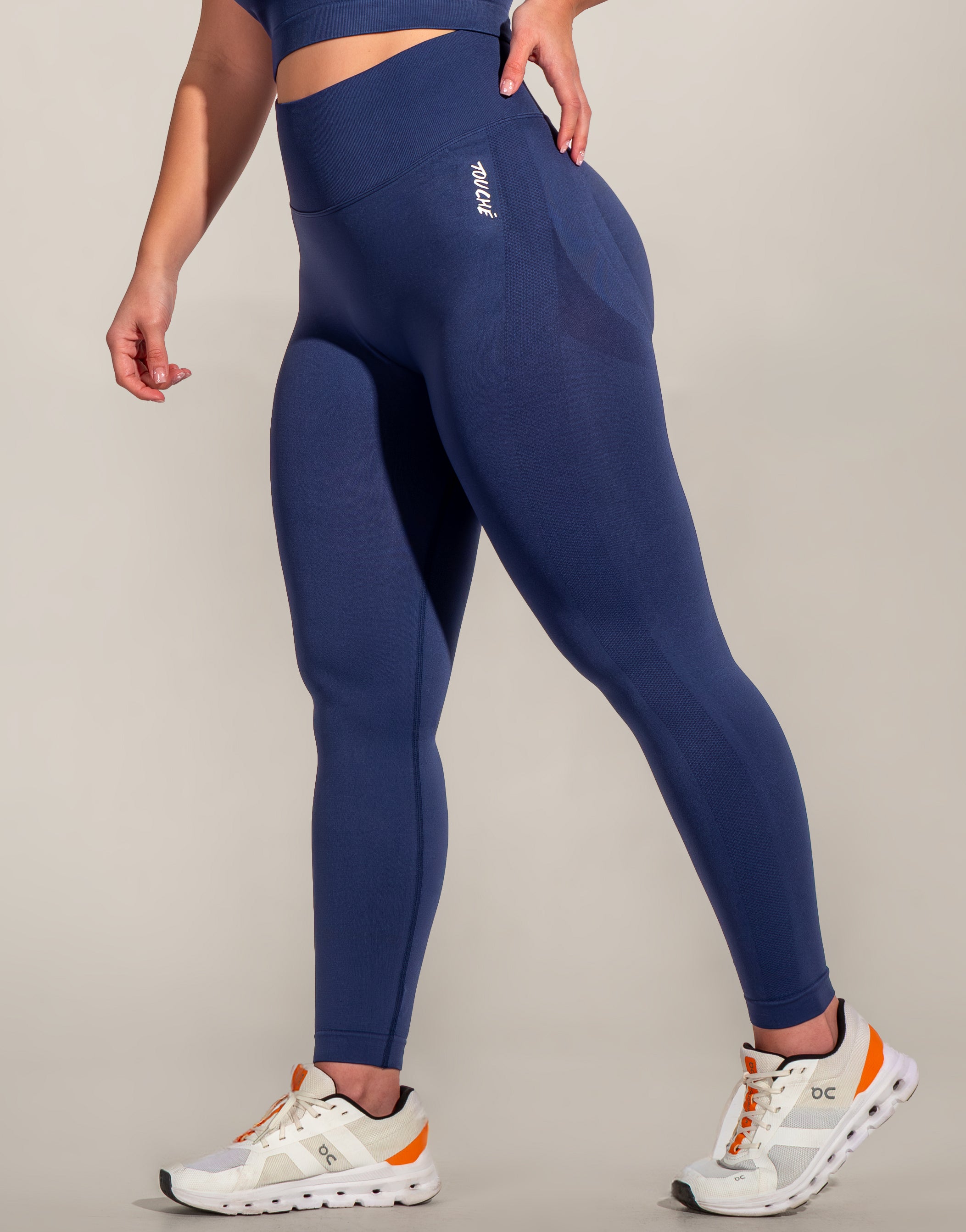 ENDURE NAVY SEAMLESS