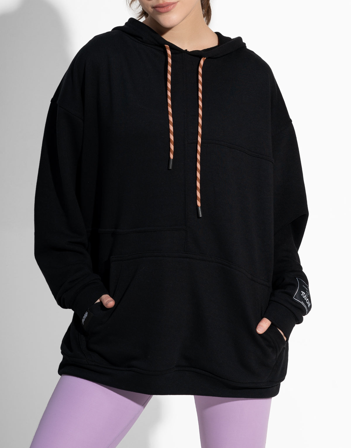 PATCH BLACK HOODIE