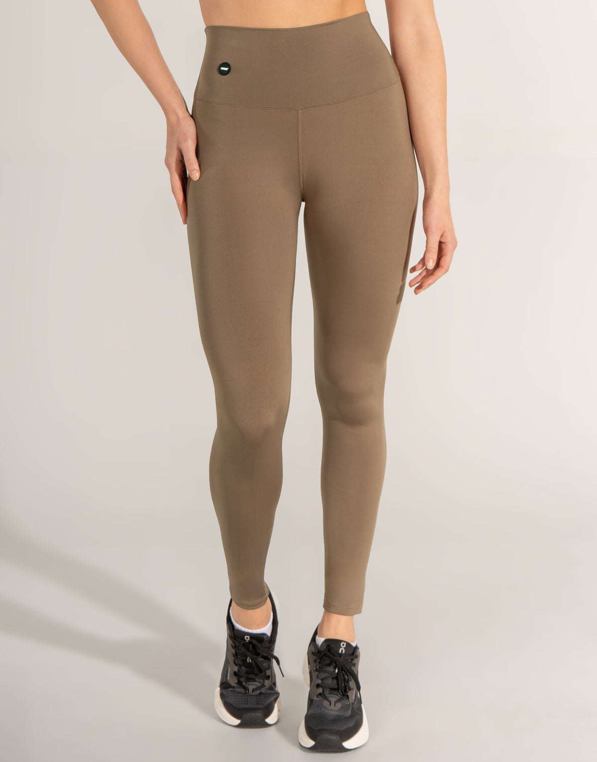 TAUPE HIGH LEGGING