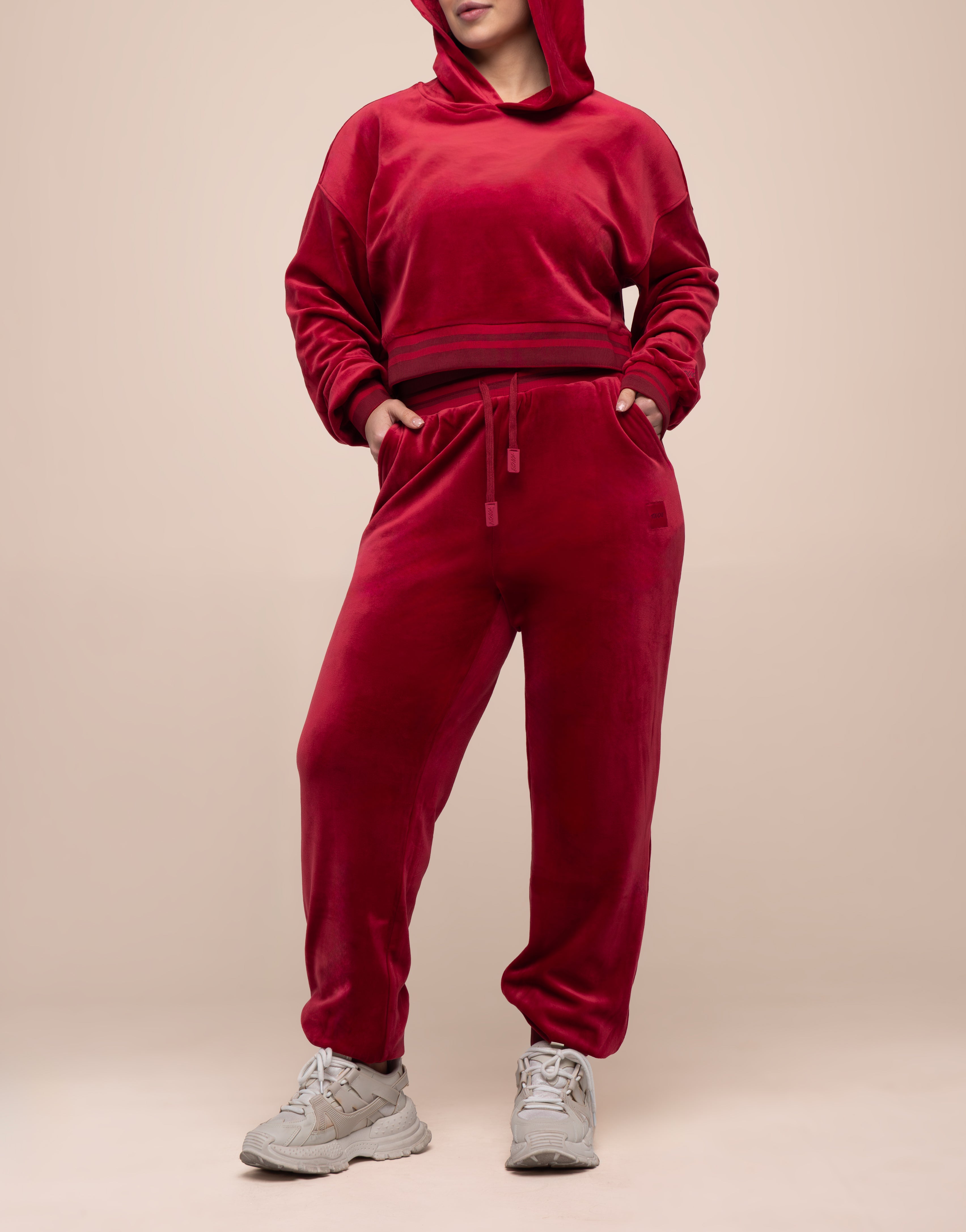 LEGEND RED JOGGER
