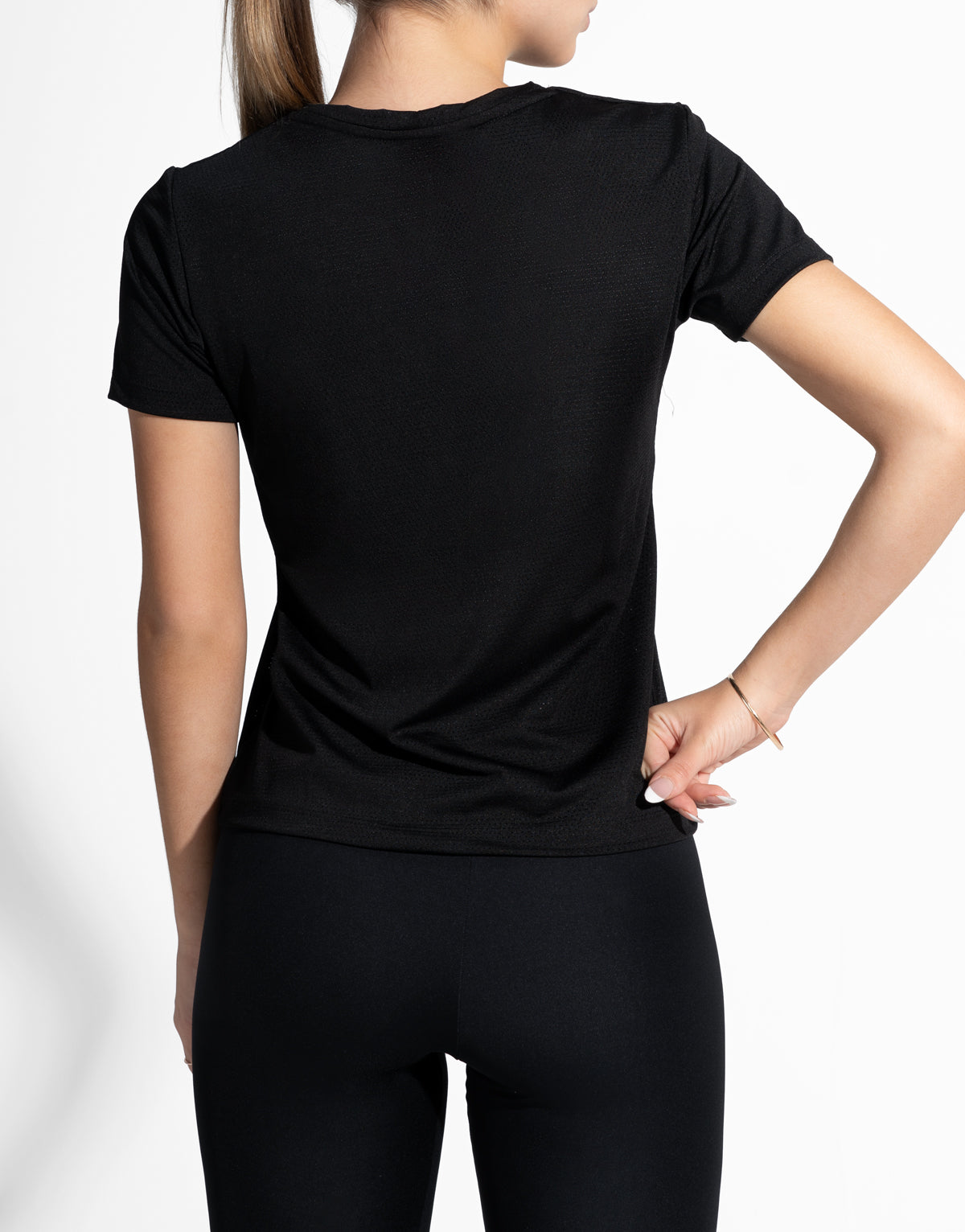 BLACK SPORT TEE