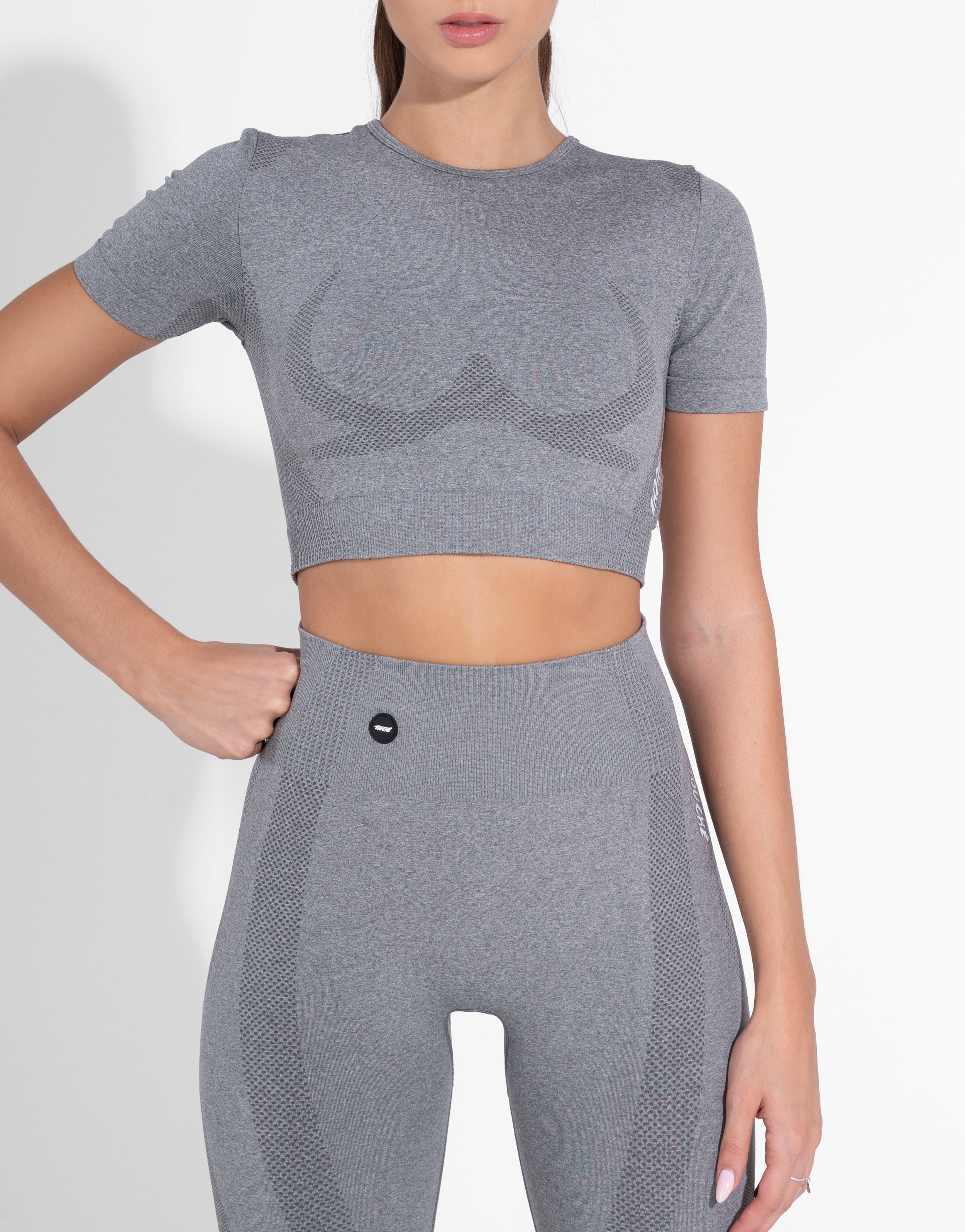 BREATHER DARK GREY TOP SEAMLESS