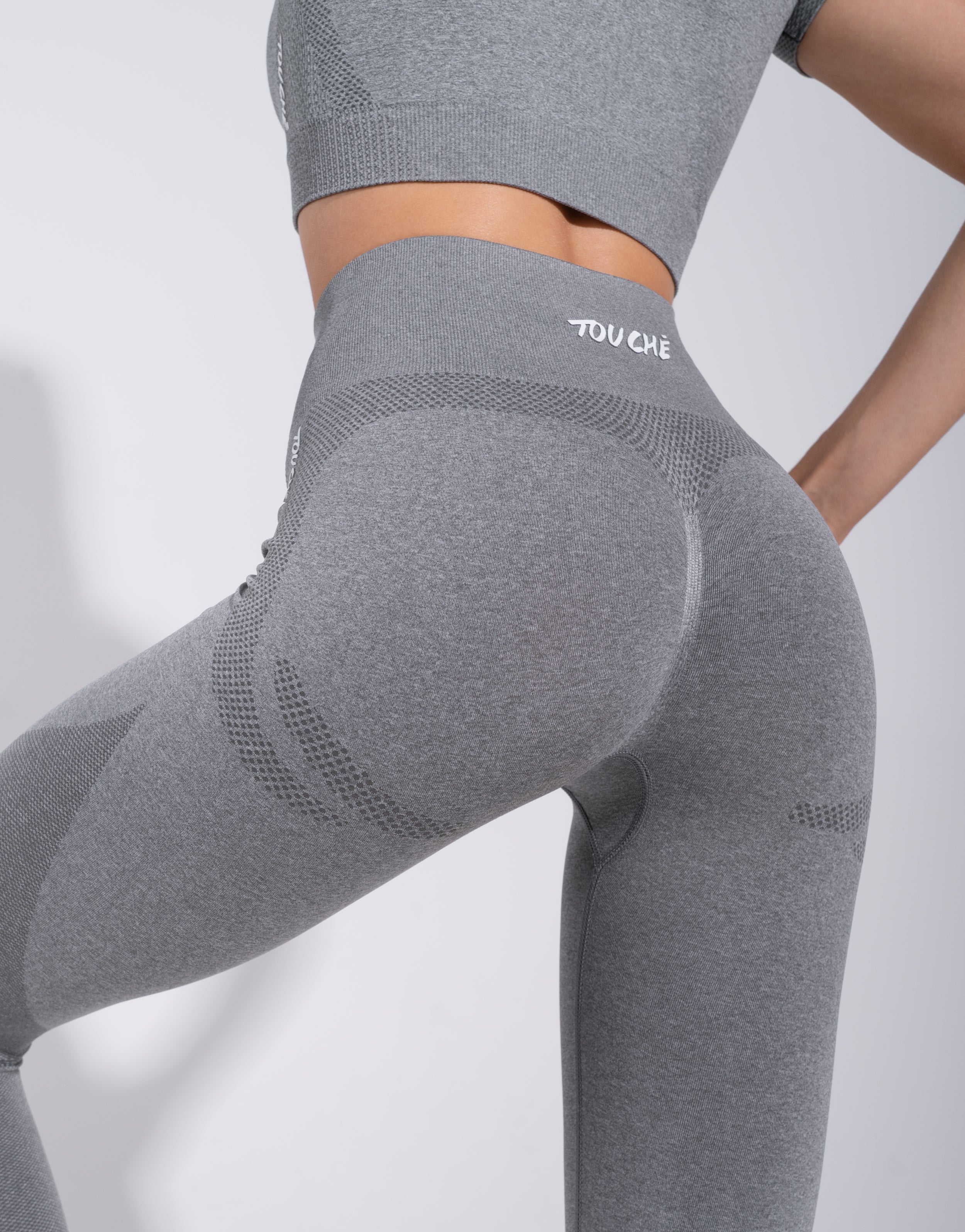 BREATHER DARK GREY SEAMLESS