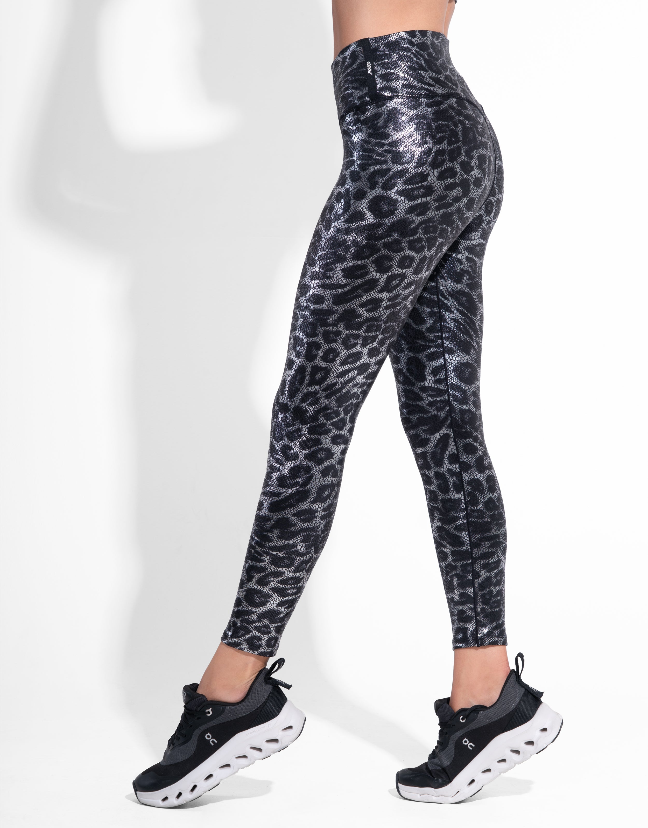 DARK CHEETAH