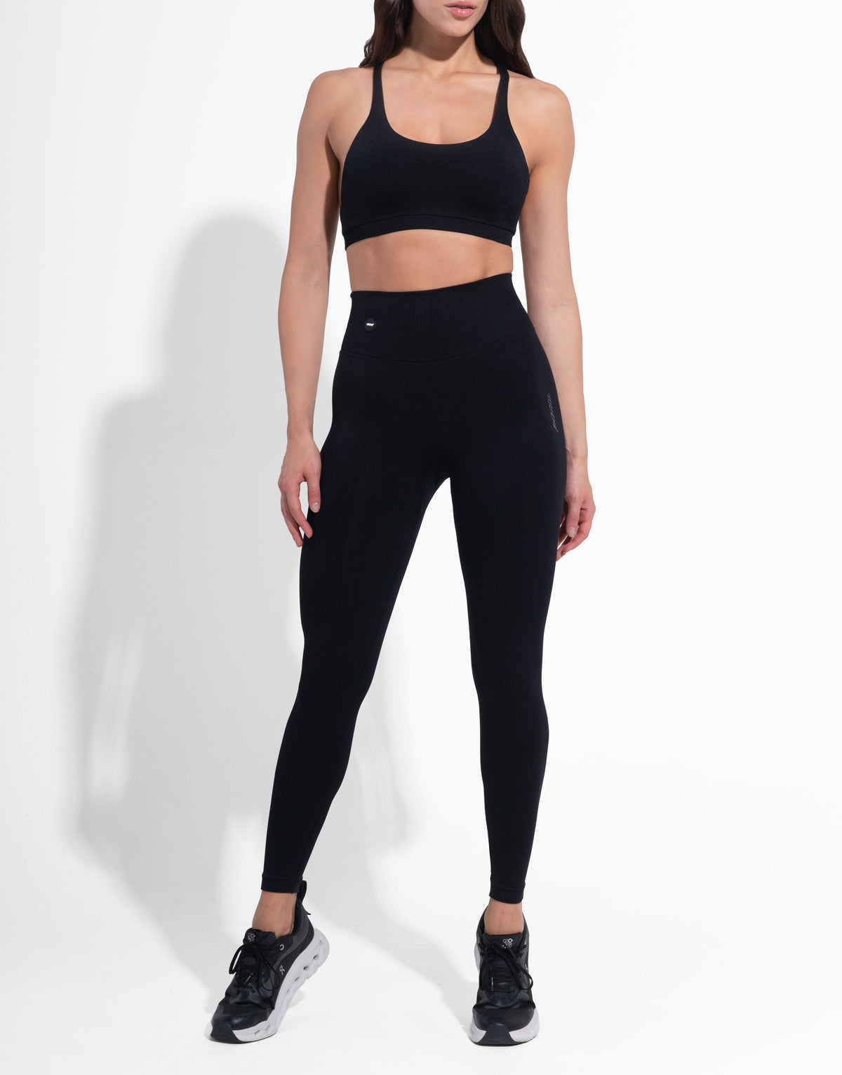 ELASTIC BLACK TOP SEAMLESS