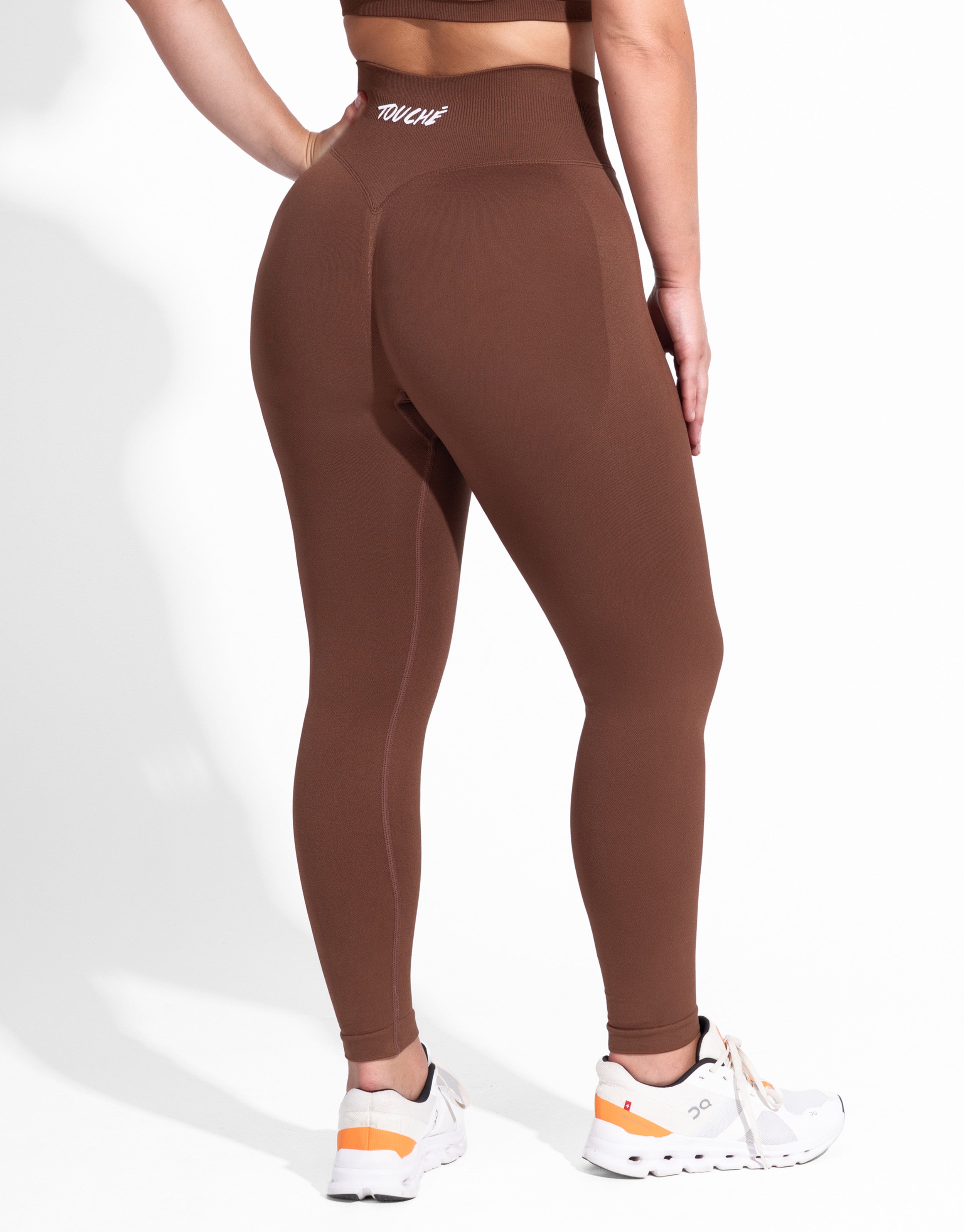 ELASTIC MOCHA SEAMLESS