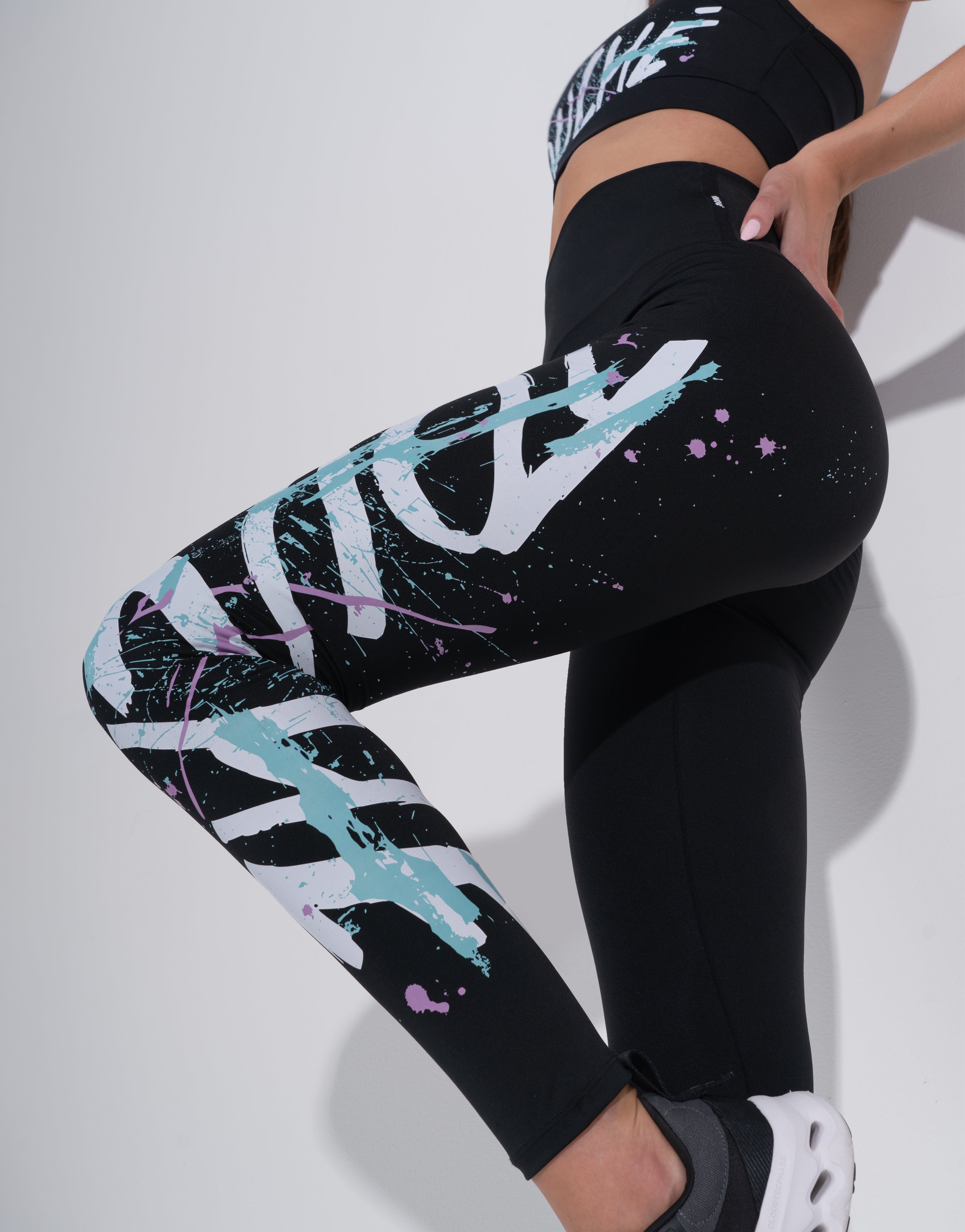 SPRAY TEAL