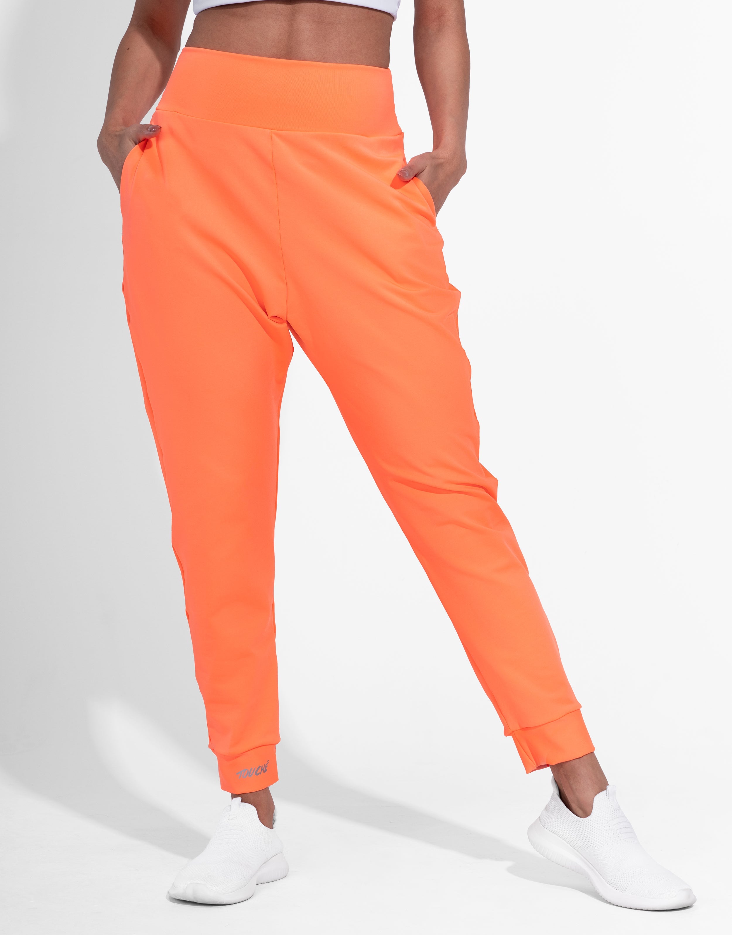 ORANGE JOGGER