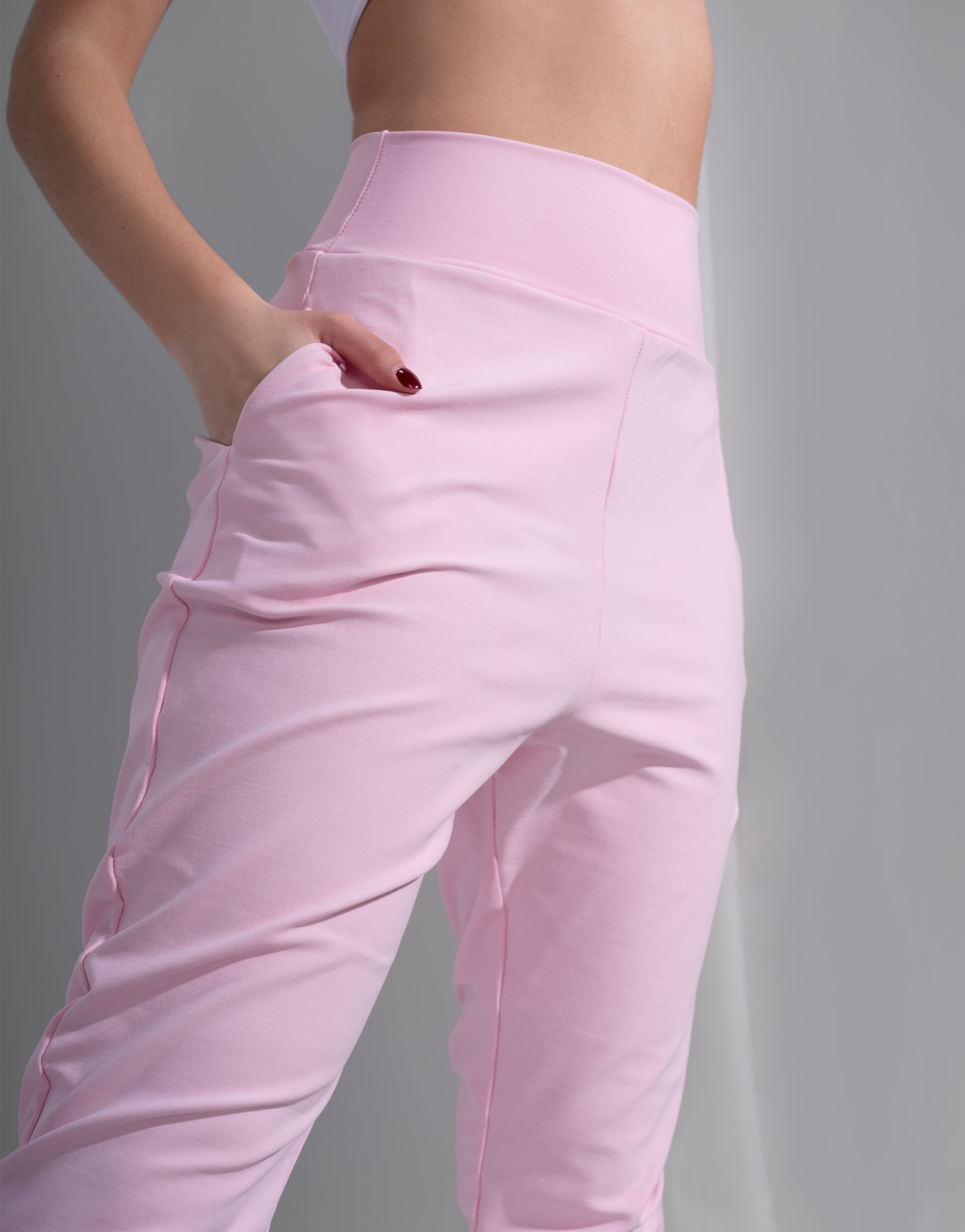 ROSE STUDIO JOGGER