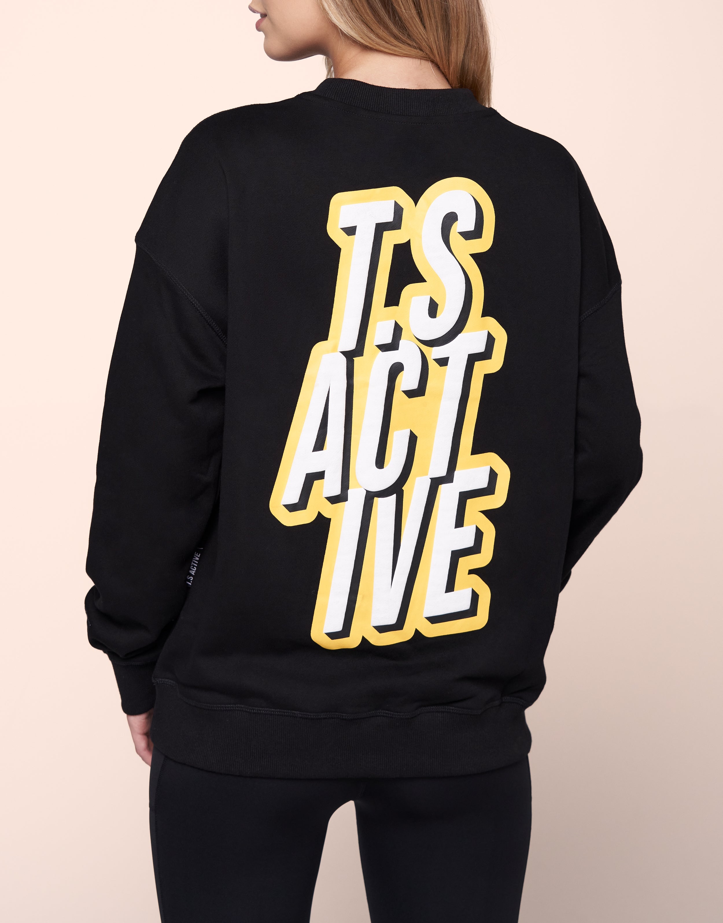 BASE HOODIE