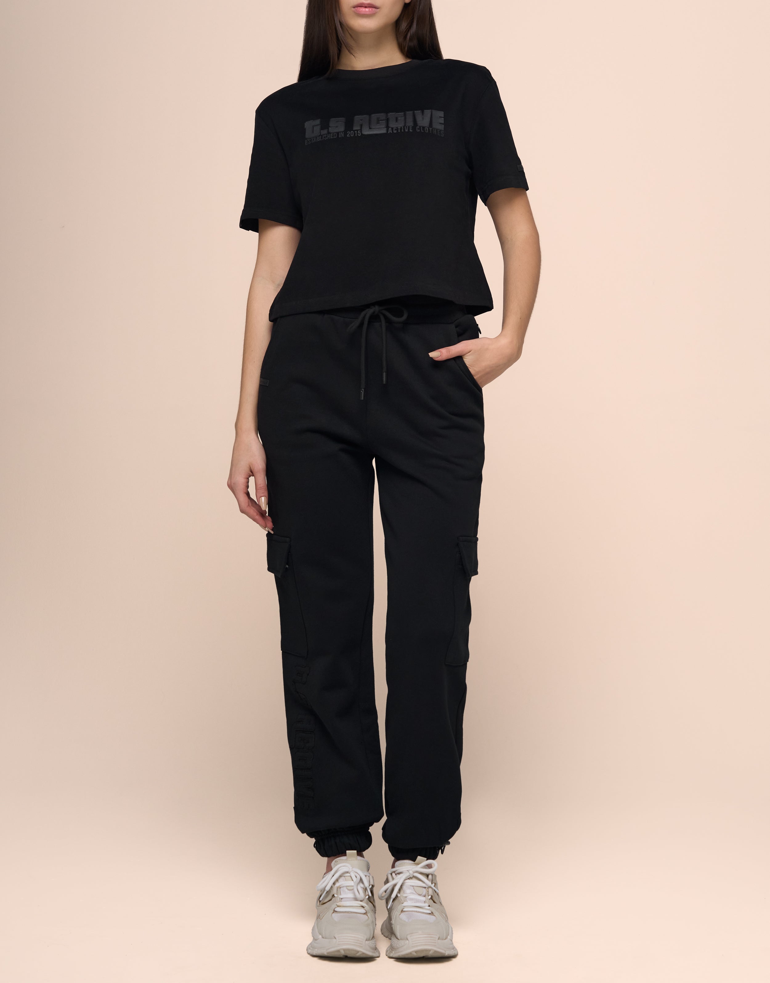 COLUMBIA BLACK TEE