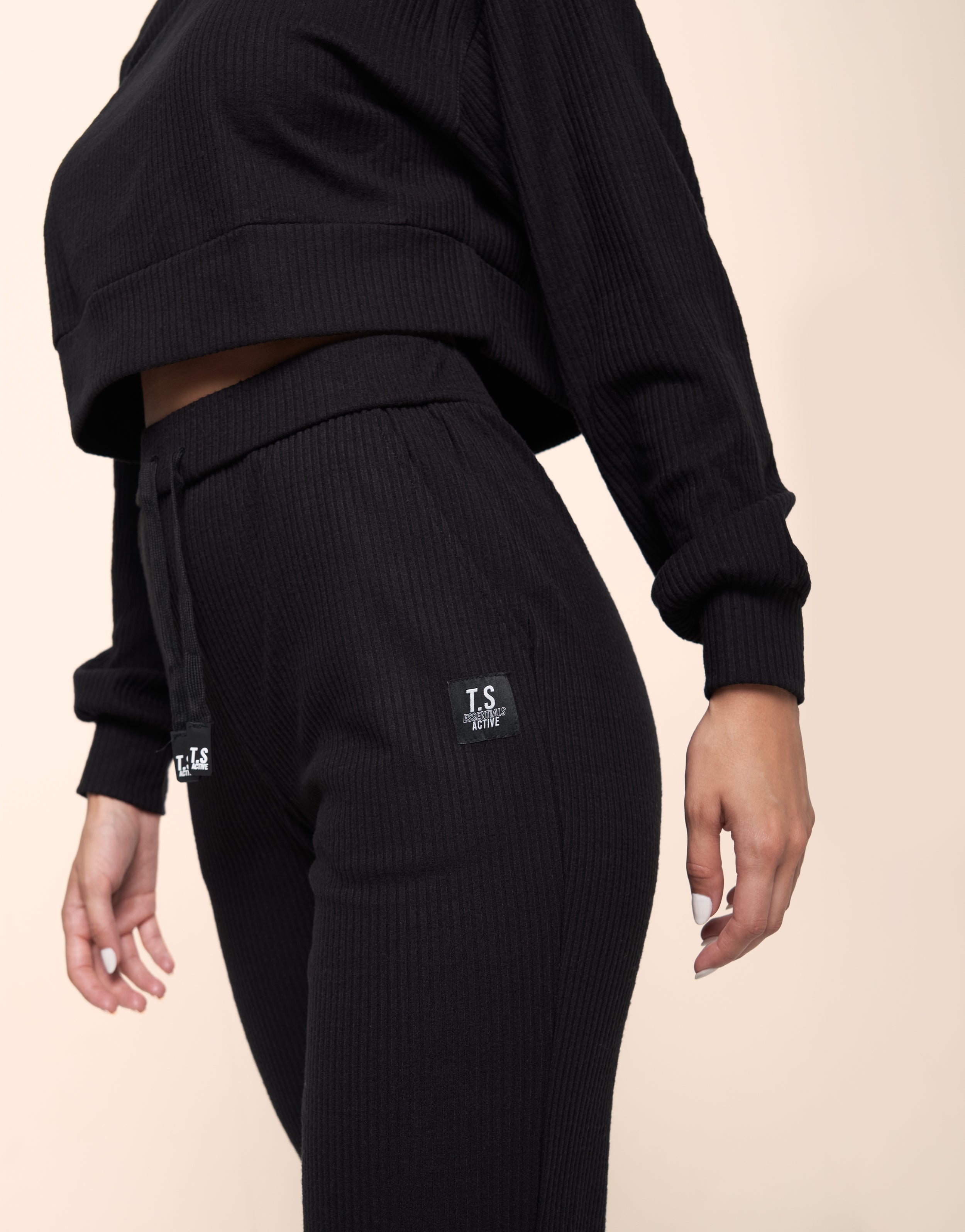 KNIT HOODIE BLACK