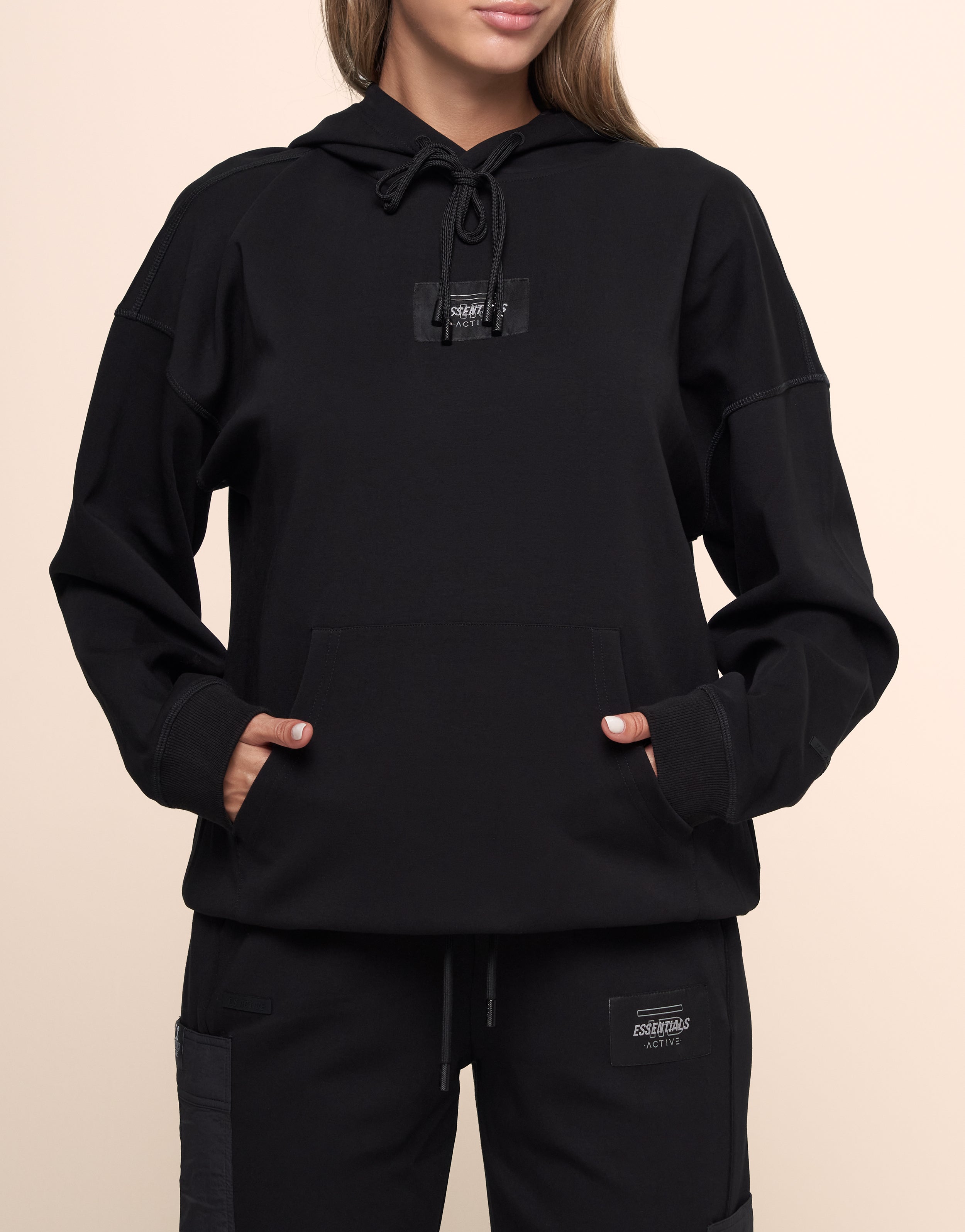 MEADOW BLACK HOODIE