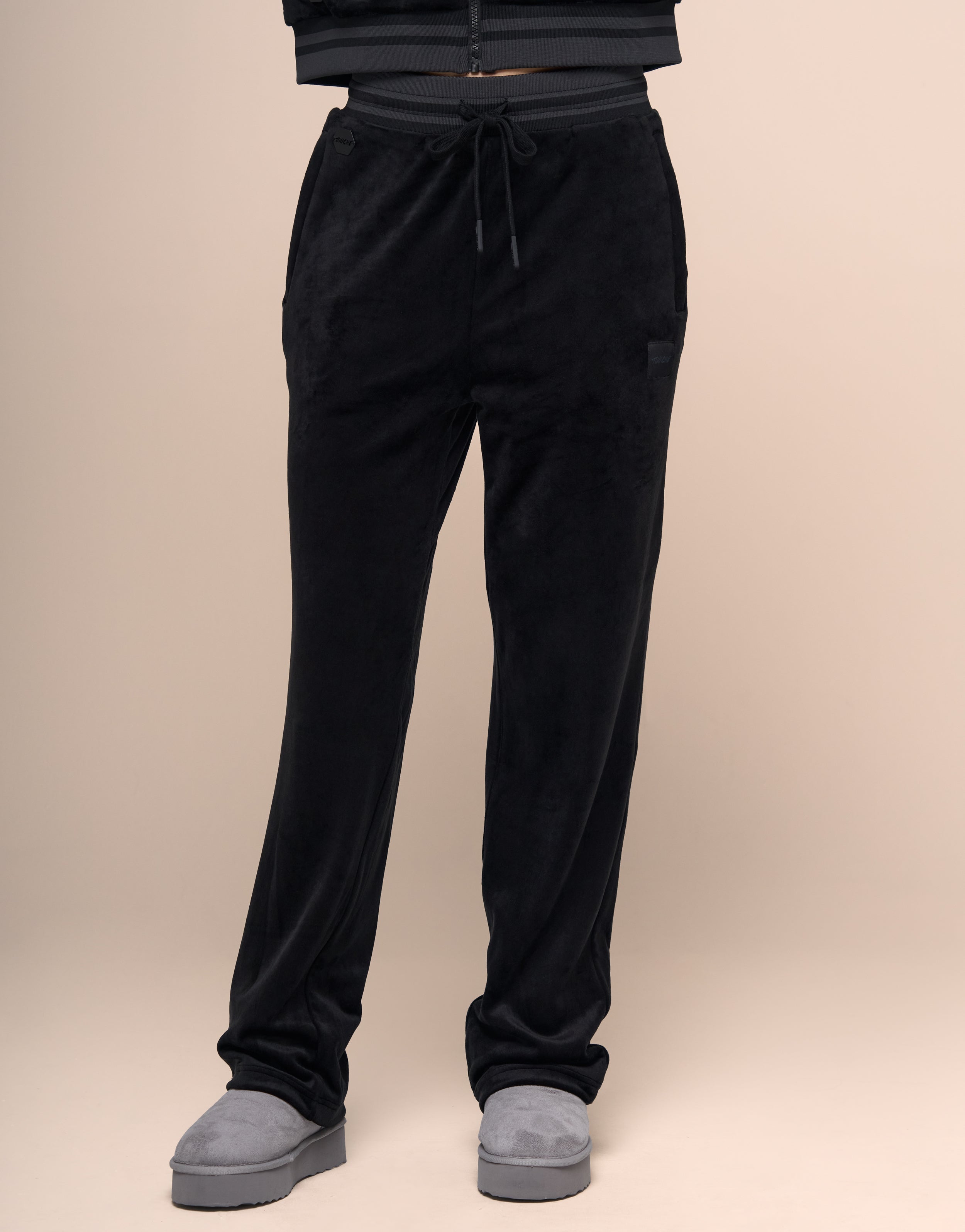 URBAN BLACK PANT