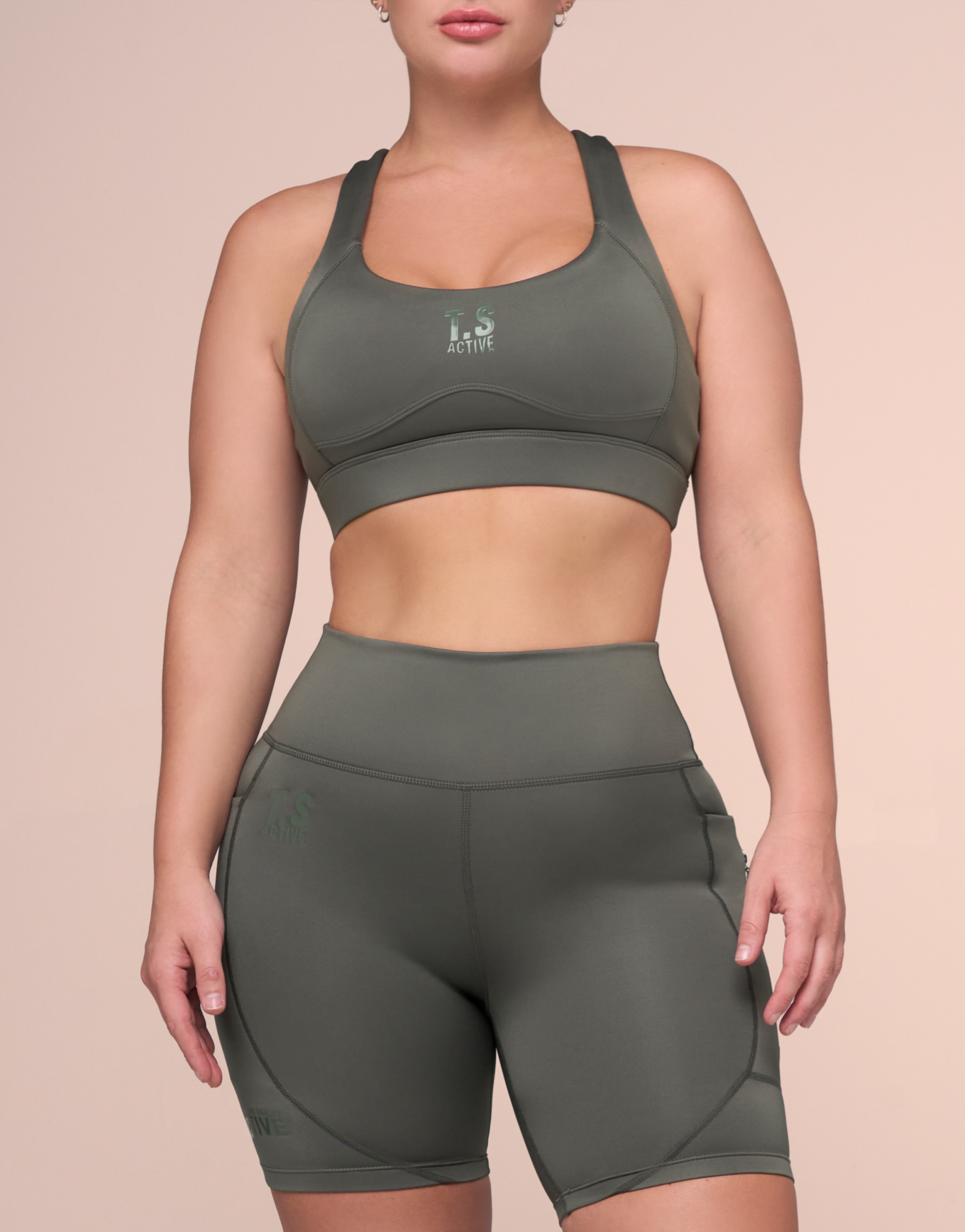 CLOUD BLACK TOP