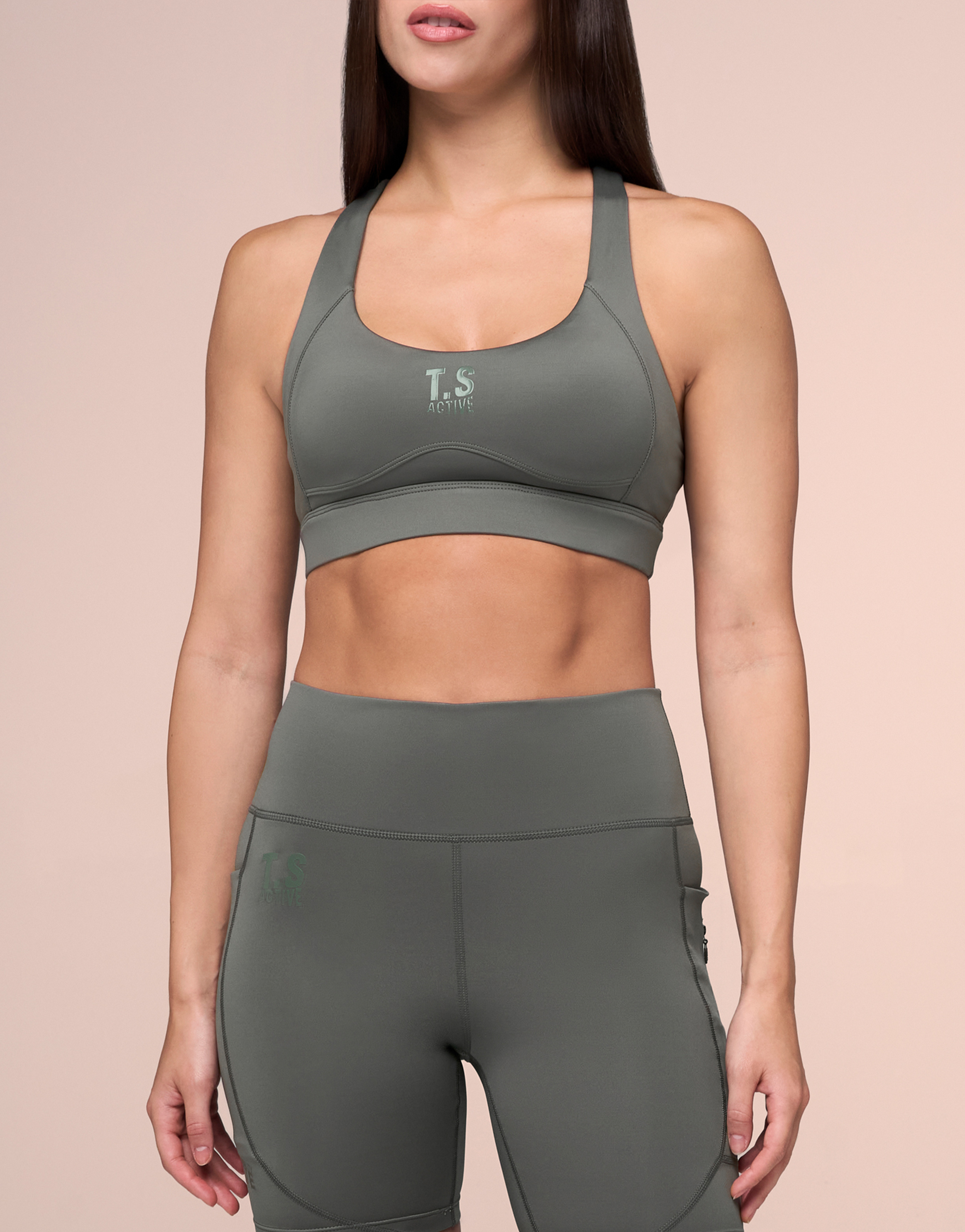 CLOUD BLACK TOP