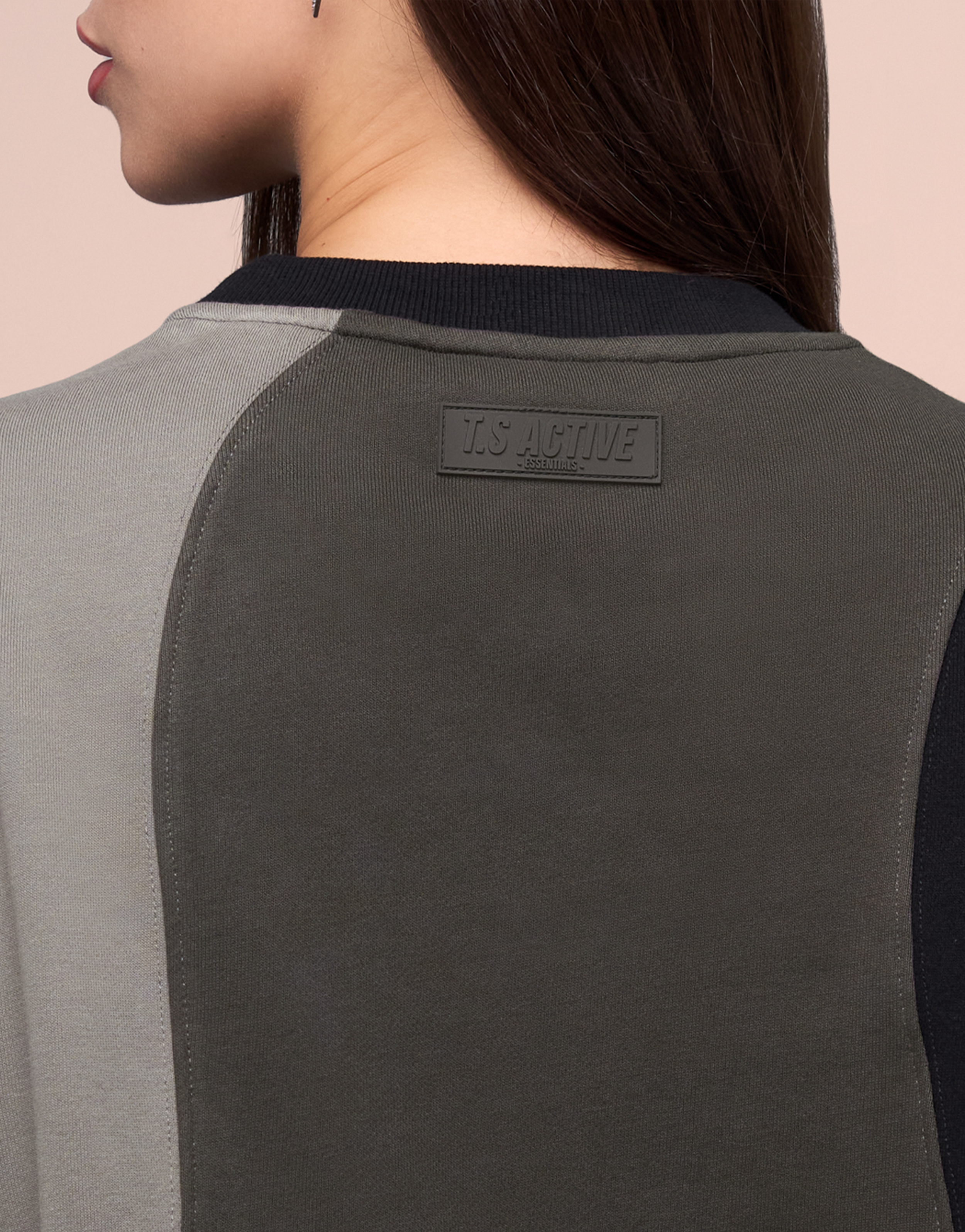 CLOUD BLACK SWEAT