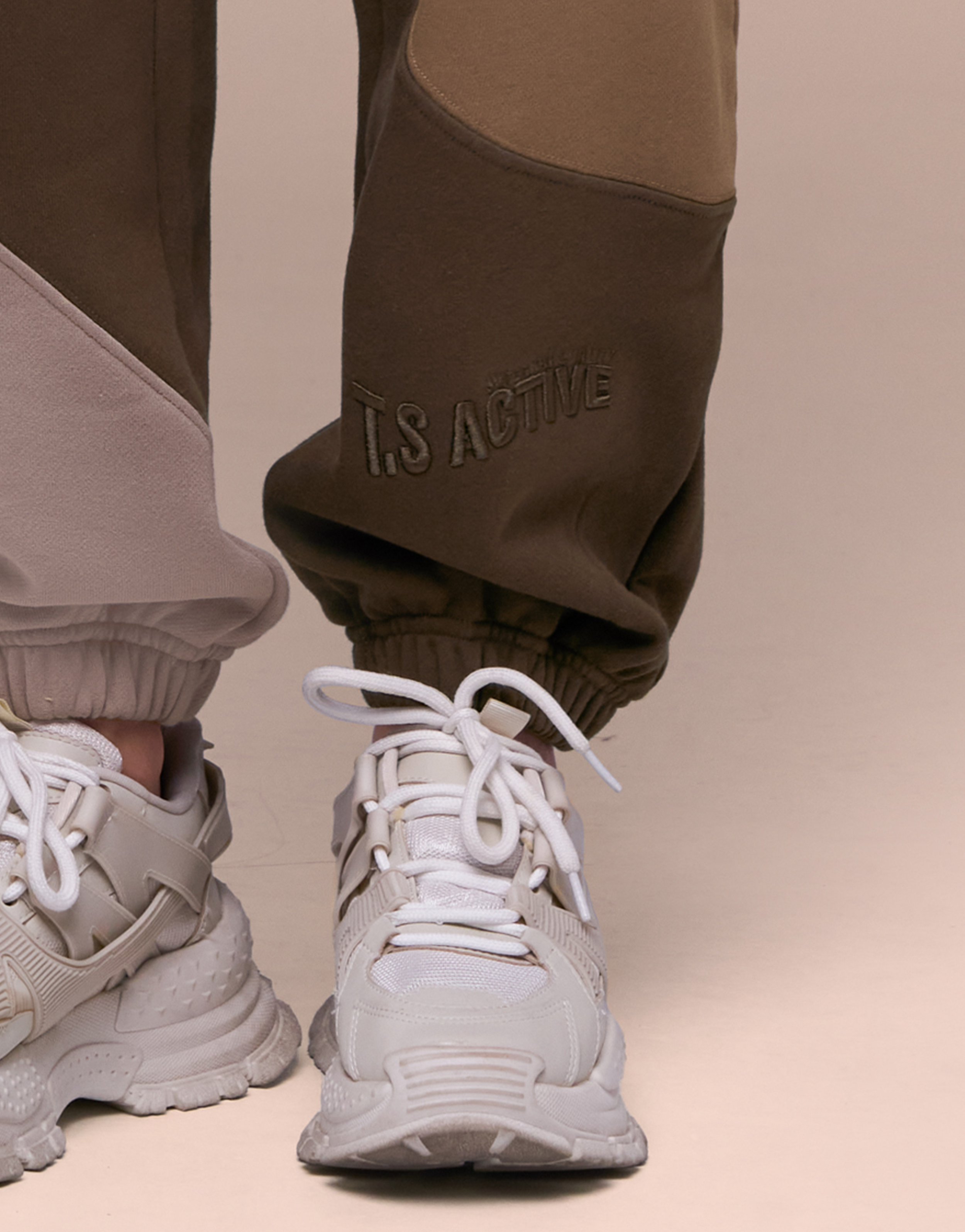 CLOUD COFFE JOGGER
