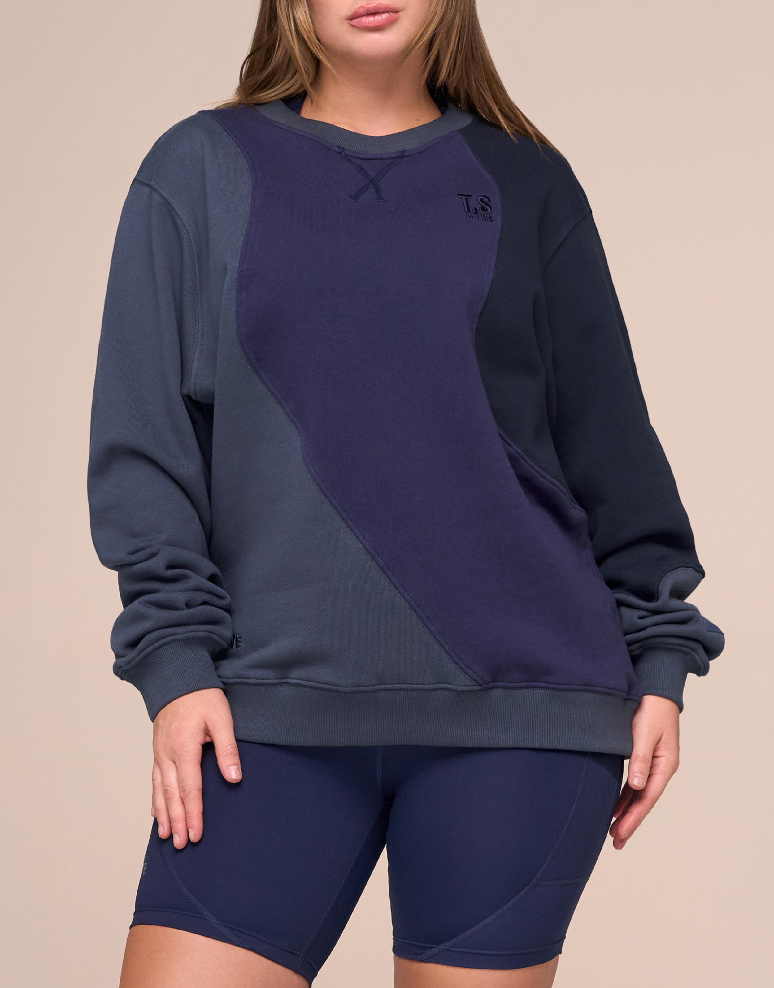 CLOUD NAVY SWEAT