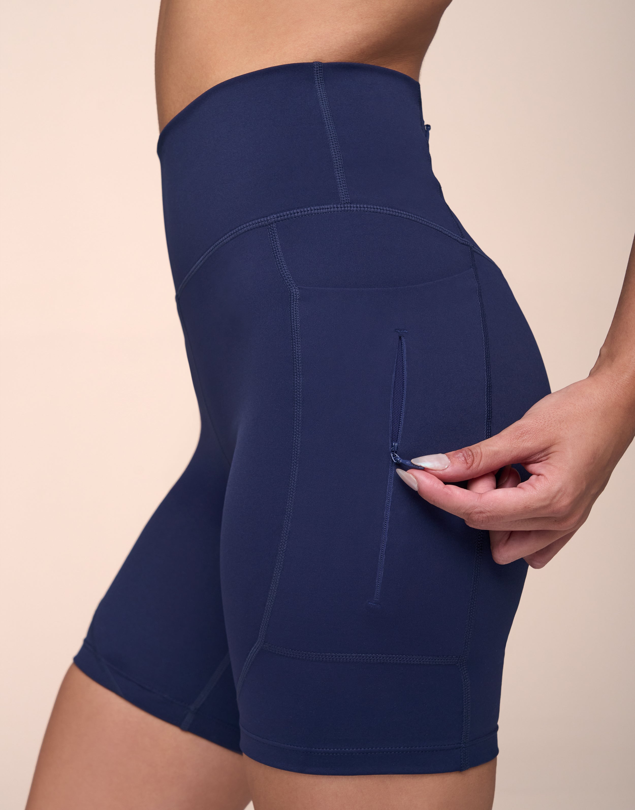 CLOUD NAVY SHORT