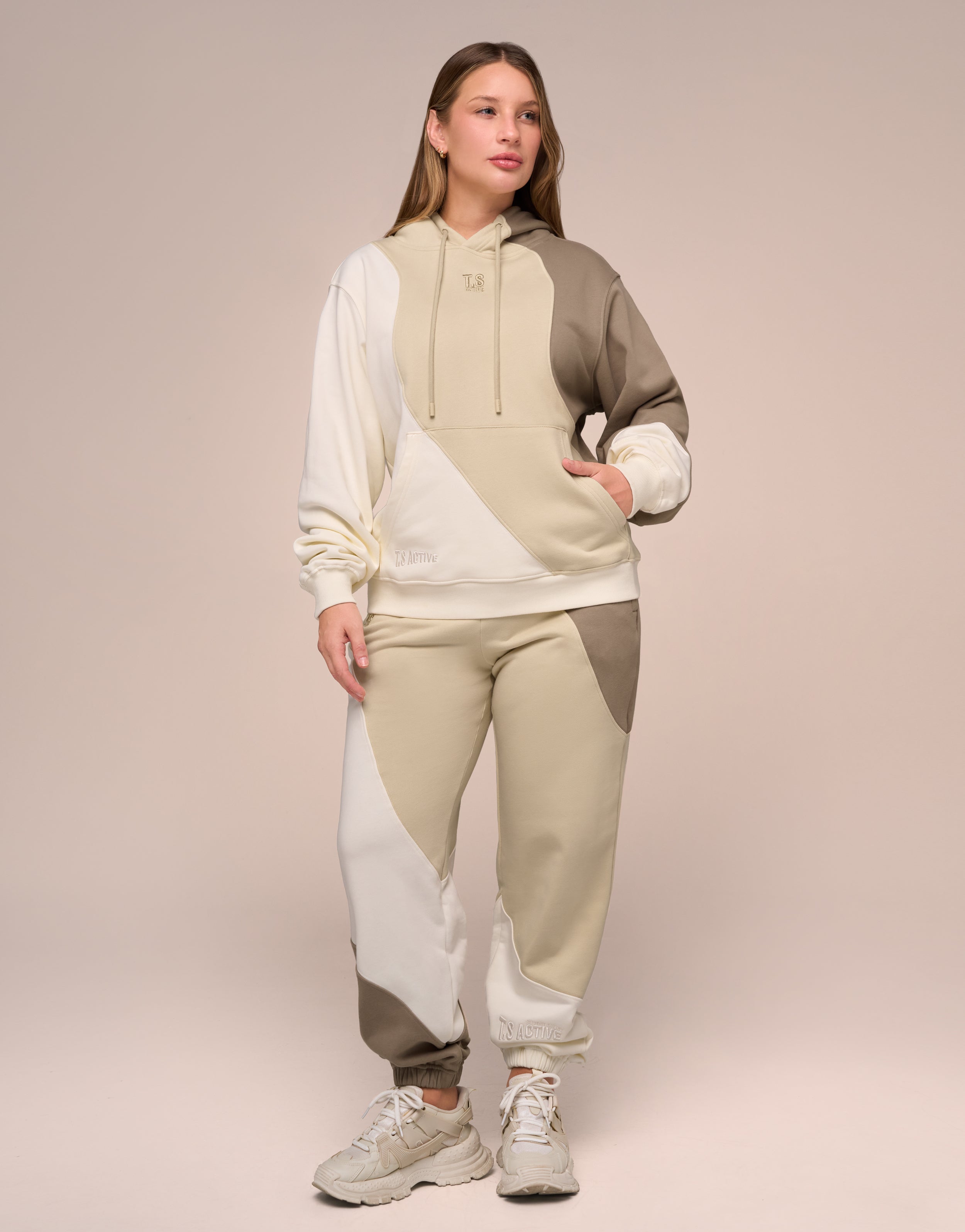 CLOUD WHITE HOODIE