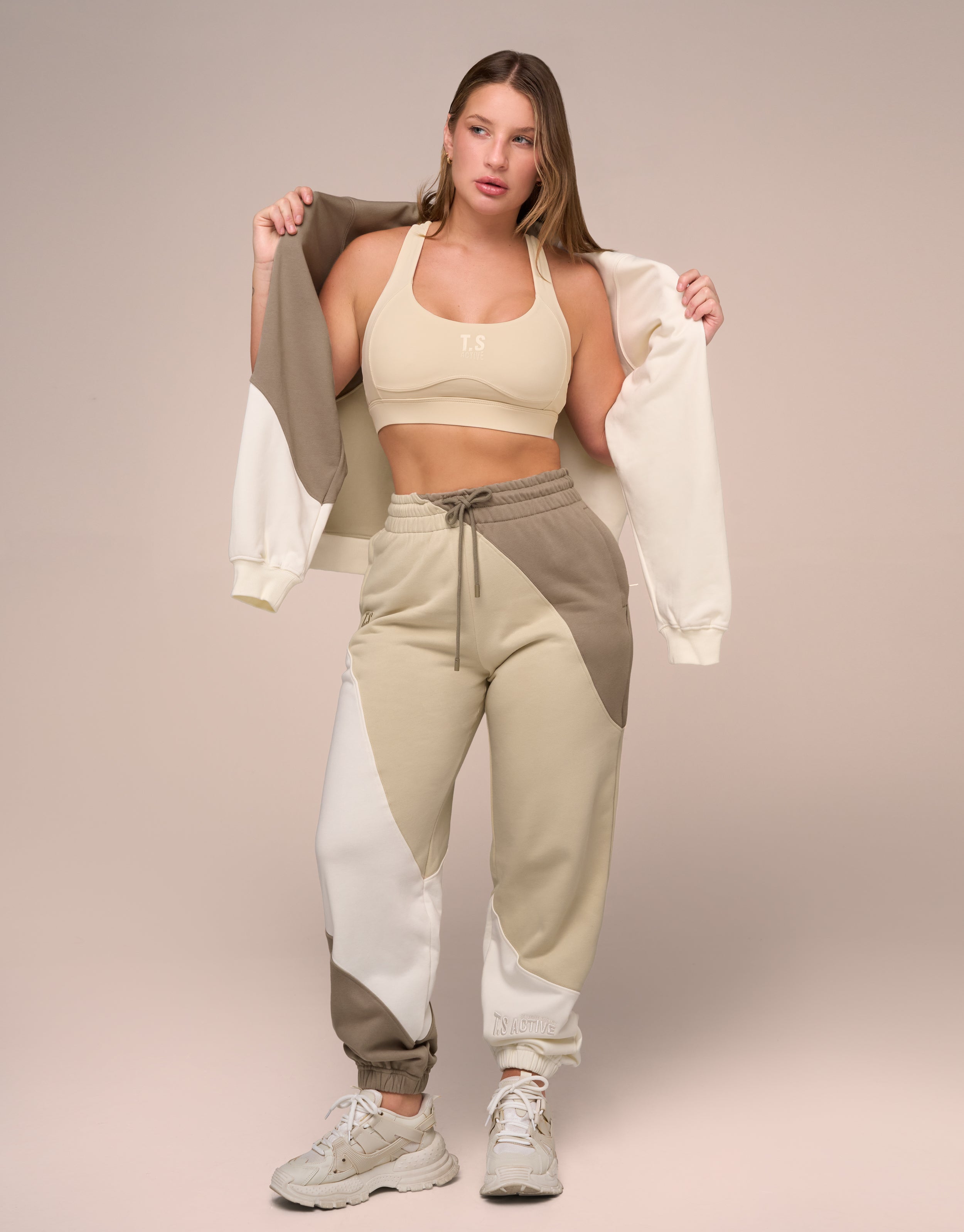 CLOUD WHITE HOODIE
