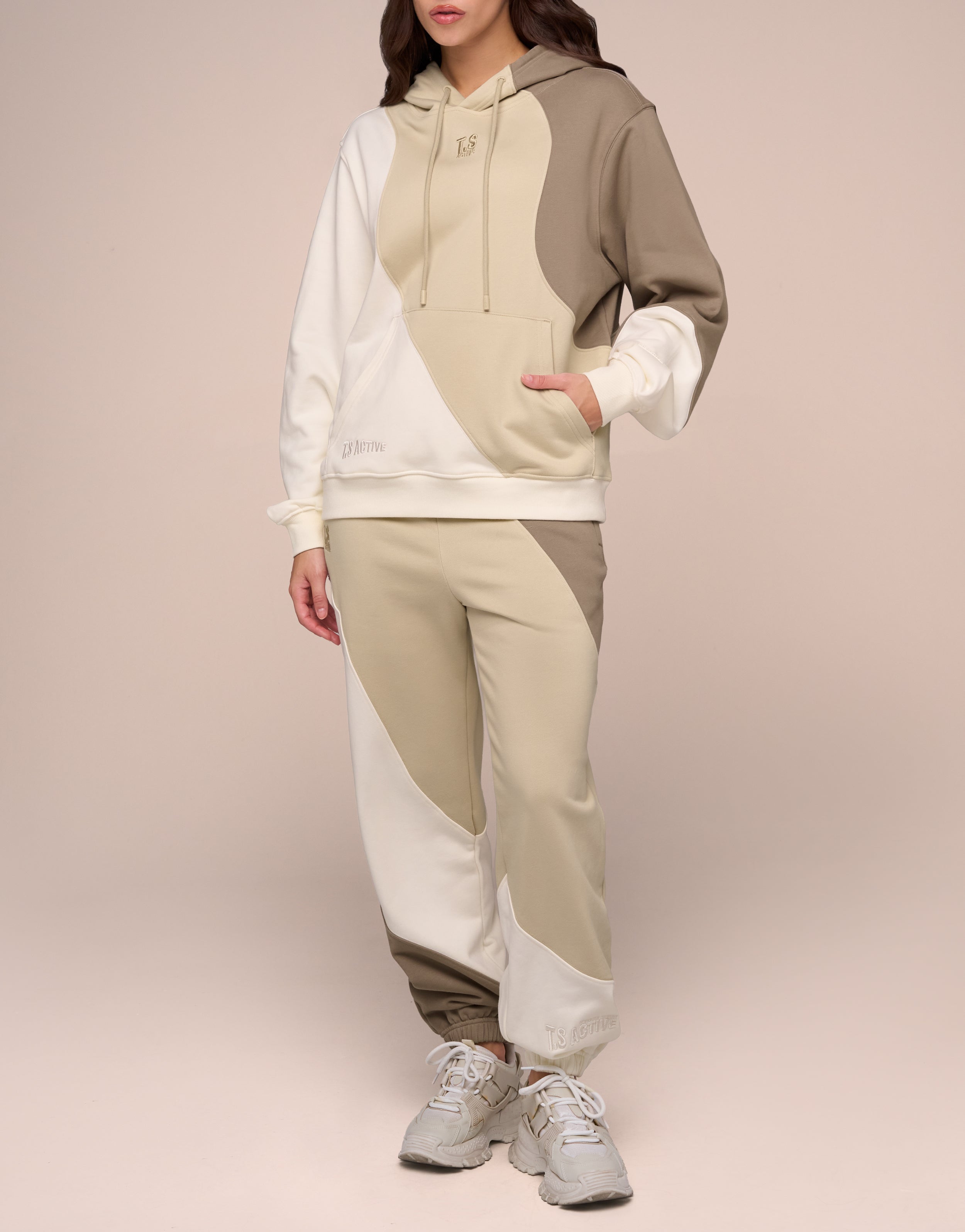 CLOUD WHITE HOODIE